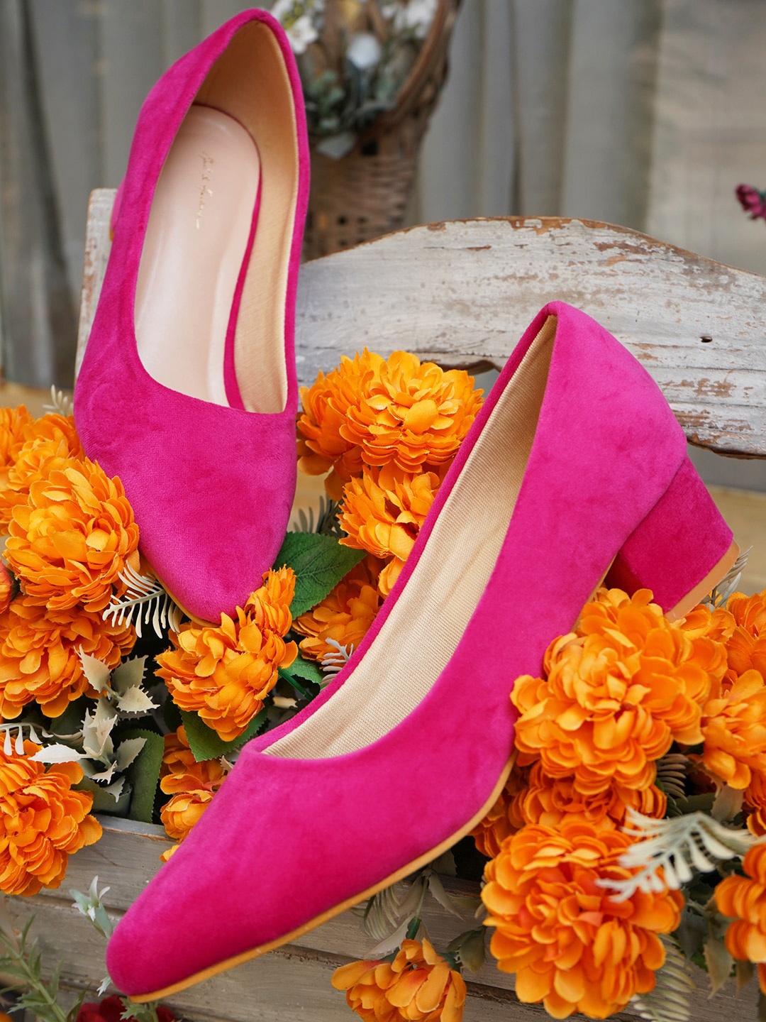

Mast & Harbour Pink Pointed Toe Block Heeled Pumps