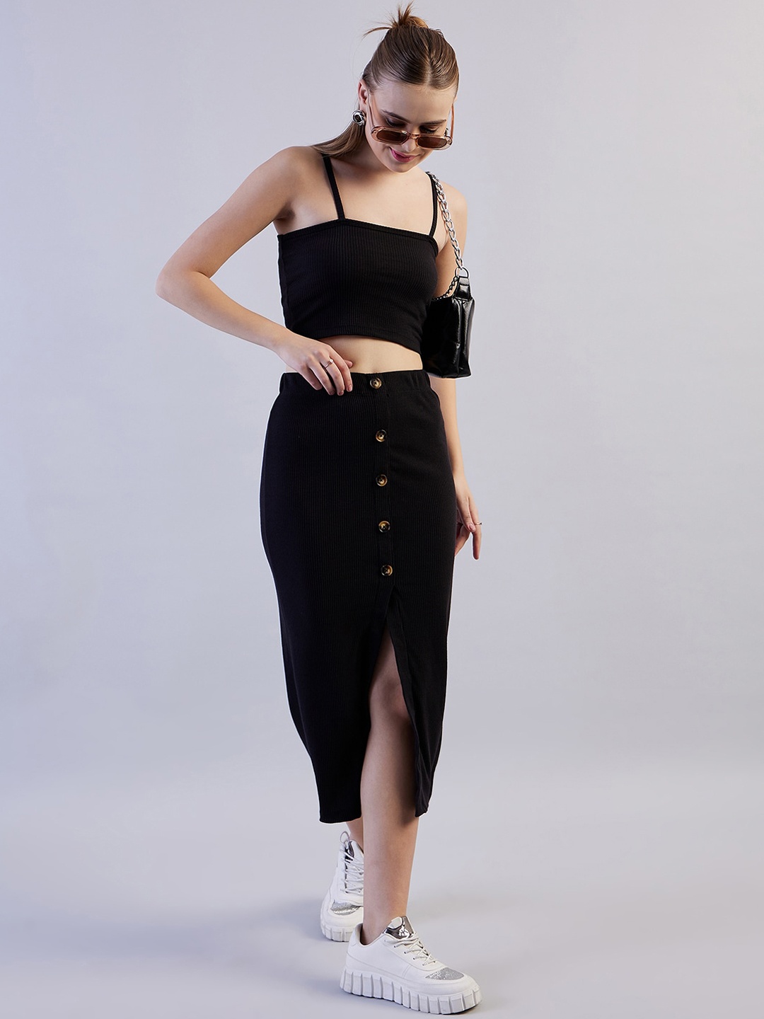 

Freehand by The Indian Garage Co Shoulder Straps Crop Top With Skirt, Black