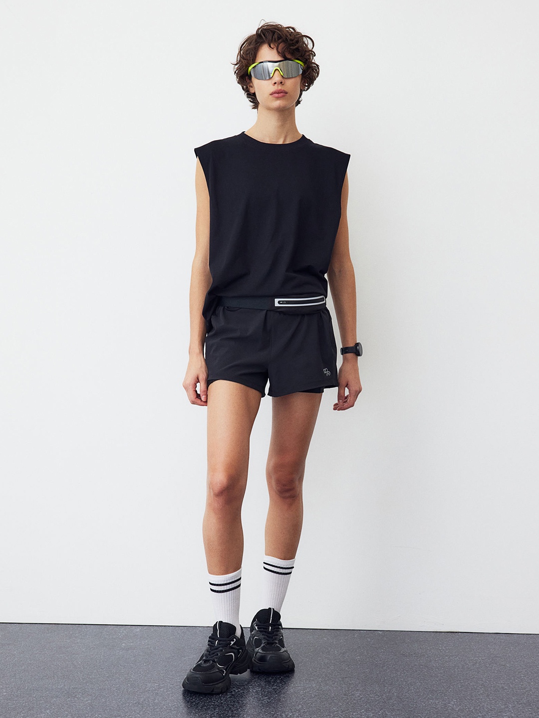 

H&M DryMove Sports Vest Top, Black