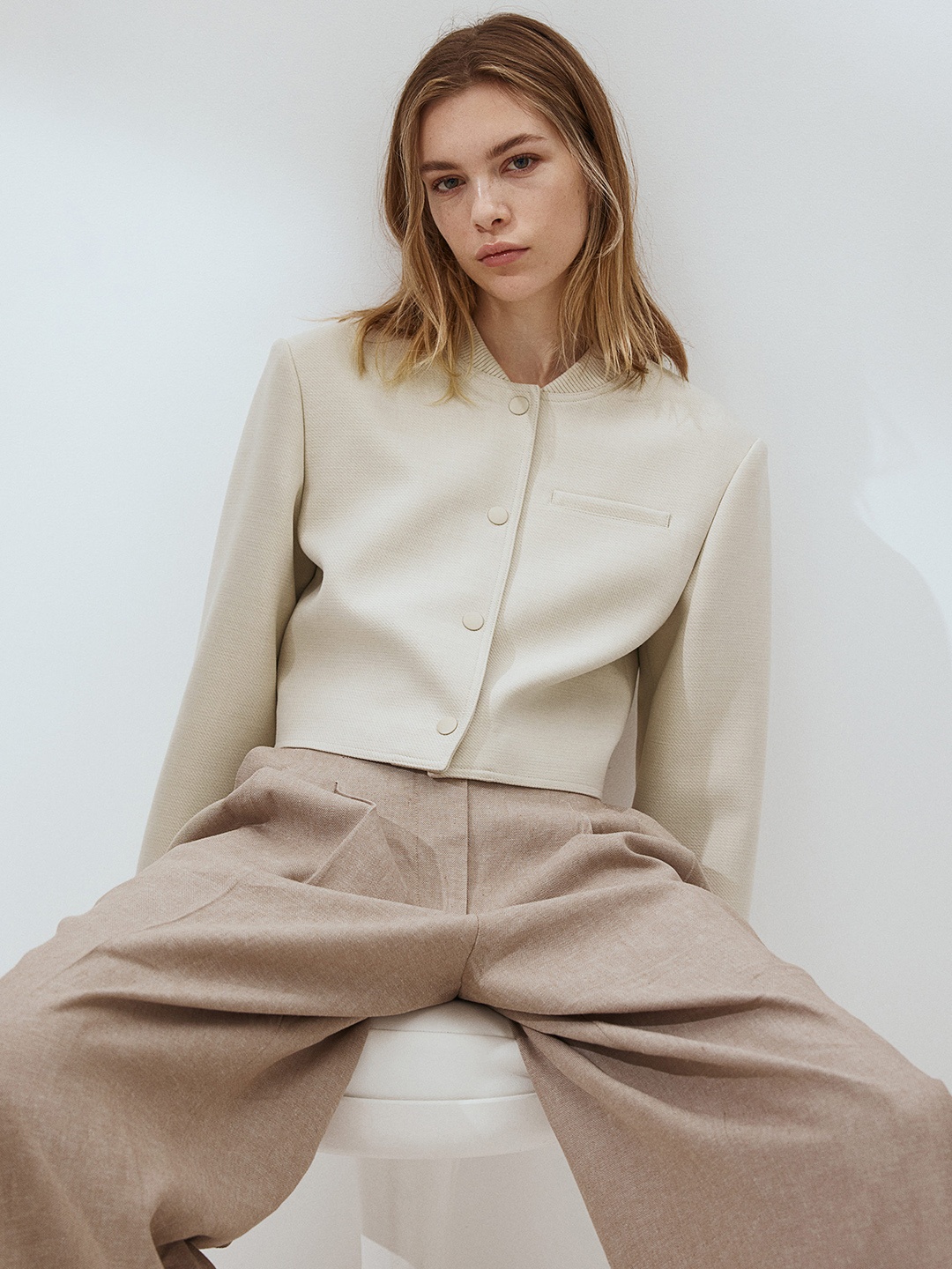 

H&M Women Short Shoulder-Pad Jacket, Beige