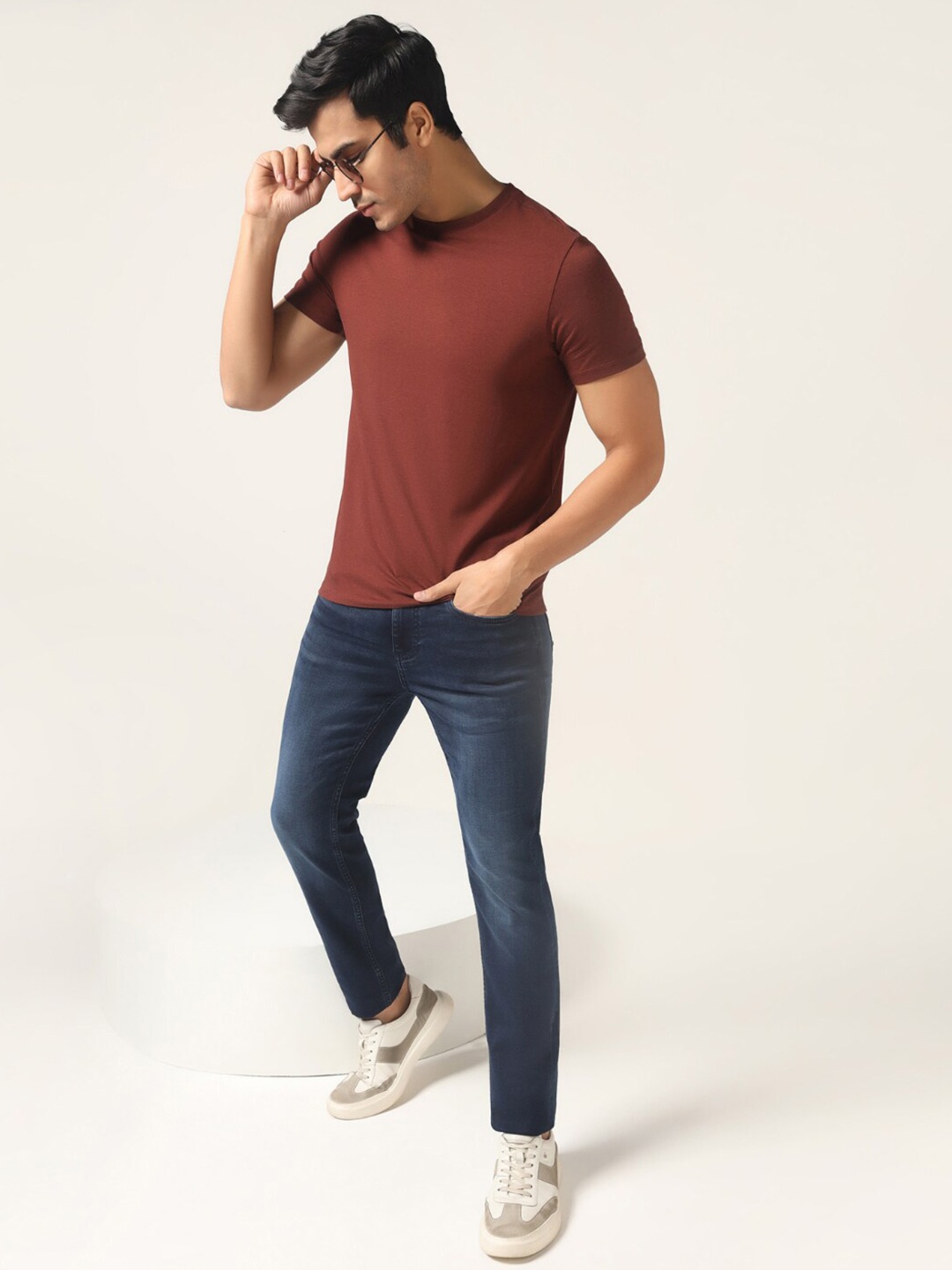 

Blackberrys Round Neck New Basics Slim Fit Cotton T-shirt, Brown