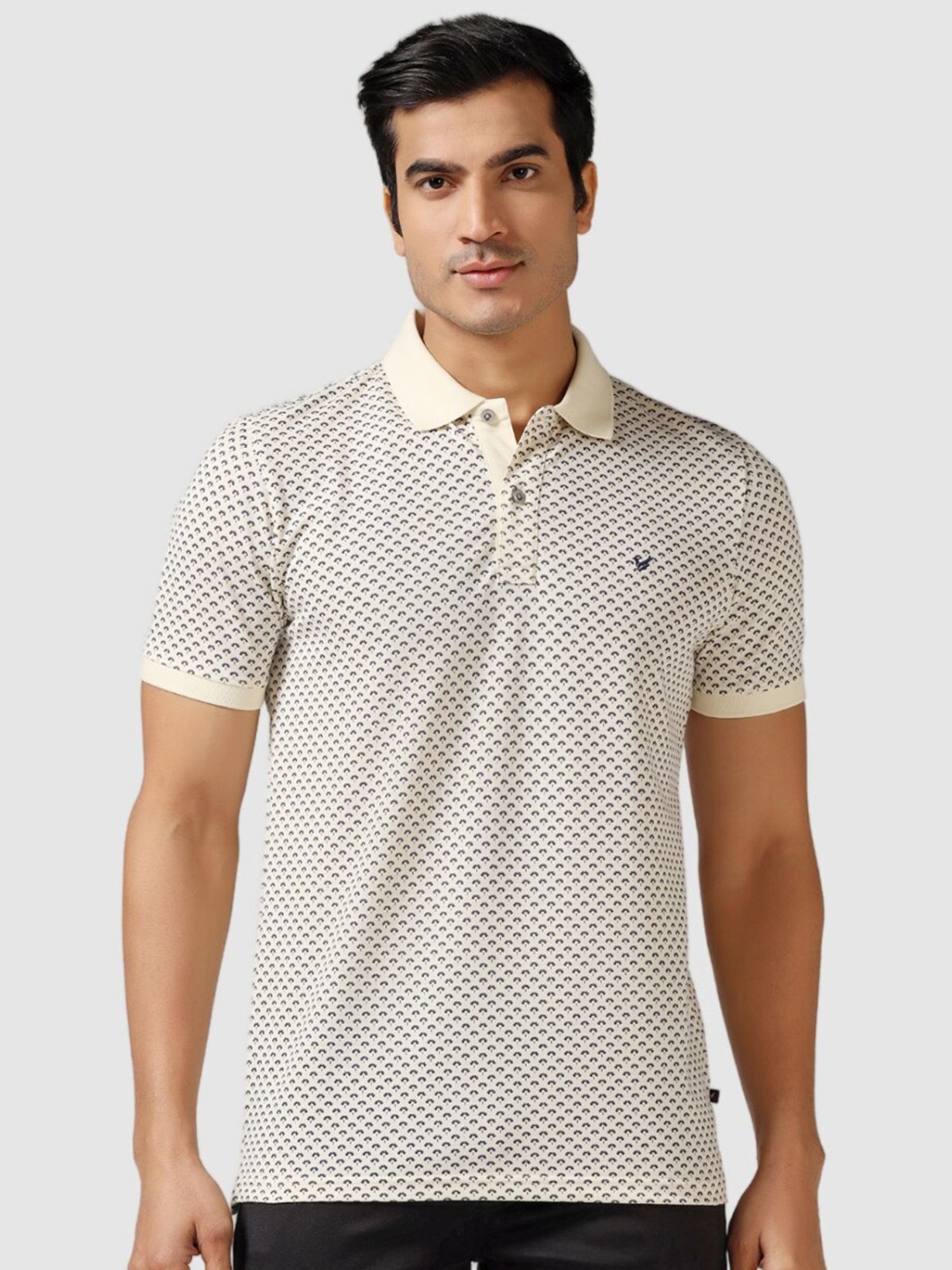 

Blackberrys Abstract Printed Polo Collar Slim Fit Cotton T-shirt, Off white