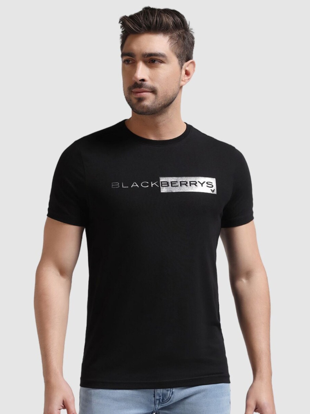 

Blackberrys Typography Printed Applique Slim Fit Cotton T-shirt, Black