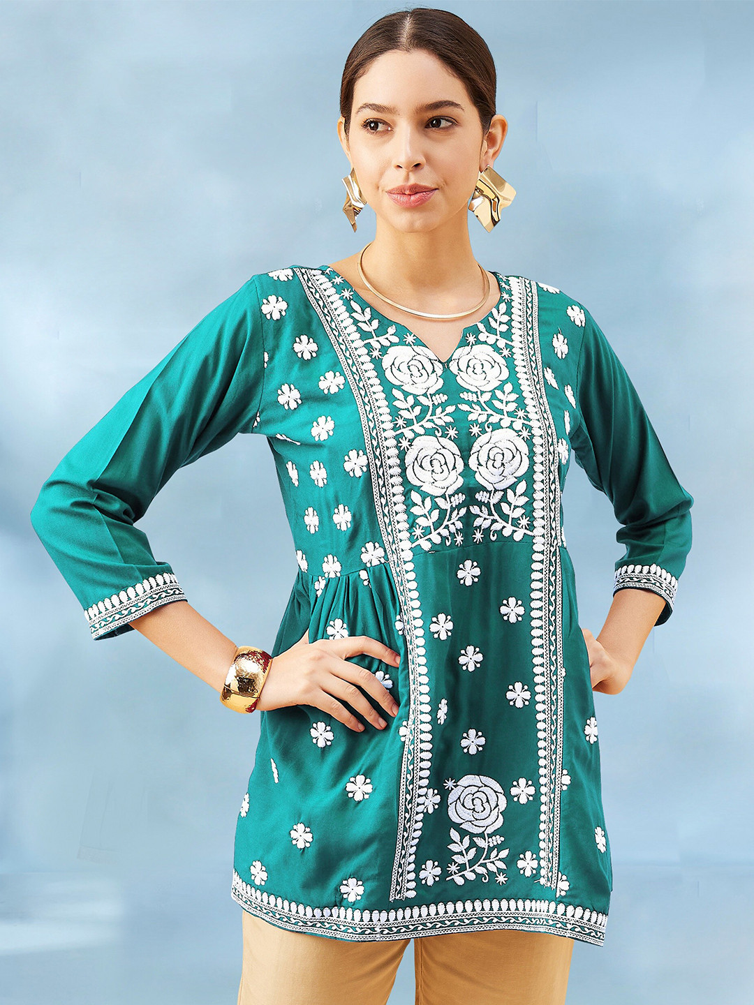 

Winza Designer Ethnic Motifs Embroidered V-Neck Thread Work A-Line Kurti, Teal