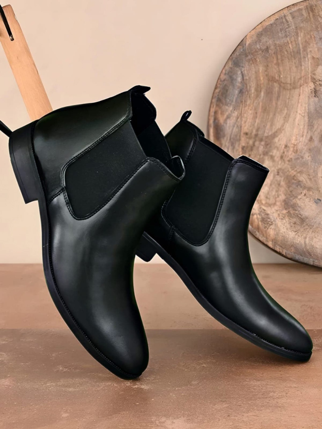 

ITALIAN ELEGANZA Men Mid-Top Chelsea Boots, Black