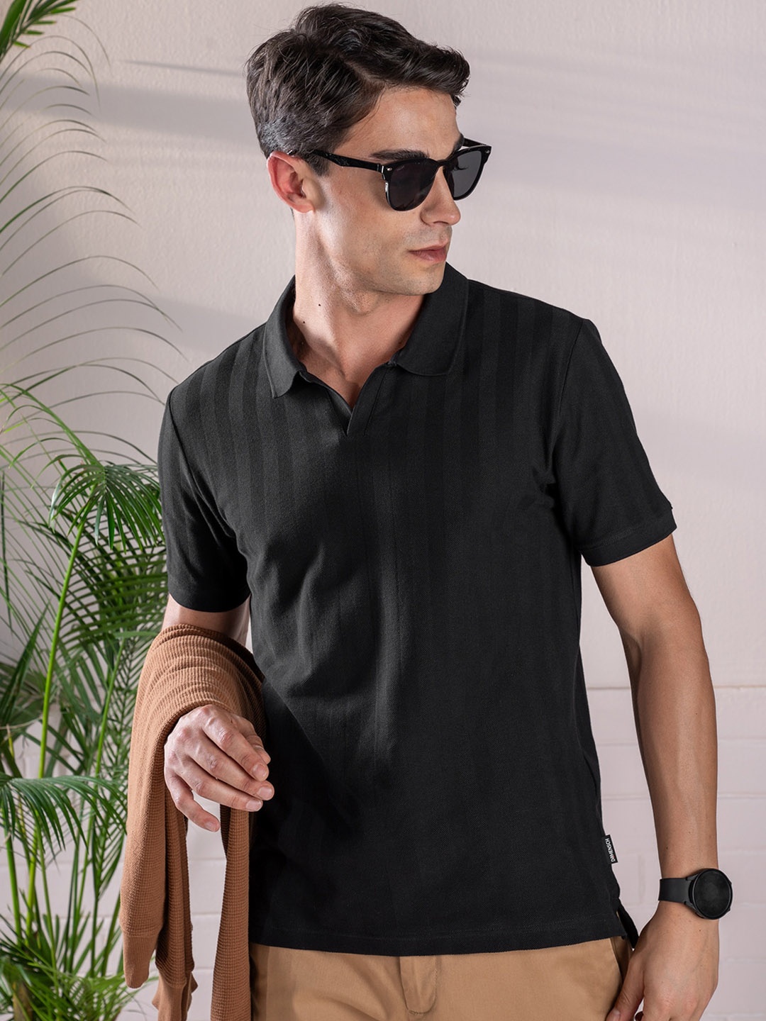 

DAMENSCH Textured Polo-Collar Short Sleeves Pure Cotton Tshirts, Black