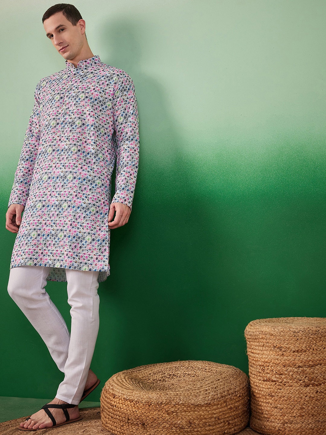 

Sangria Geometric Printed Straight Kurta, Pink