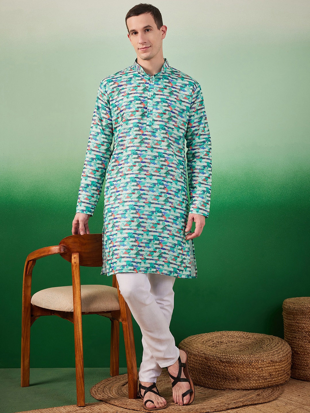

Sangria Abstract Printed Mandarin Collar Kurta, Sea green