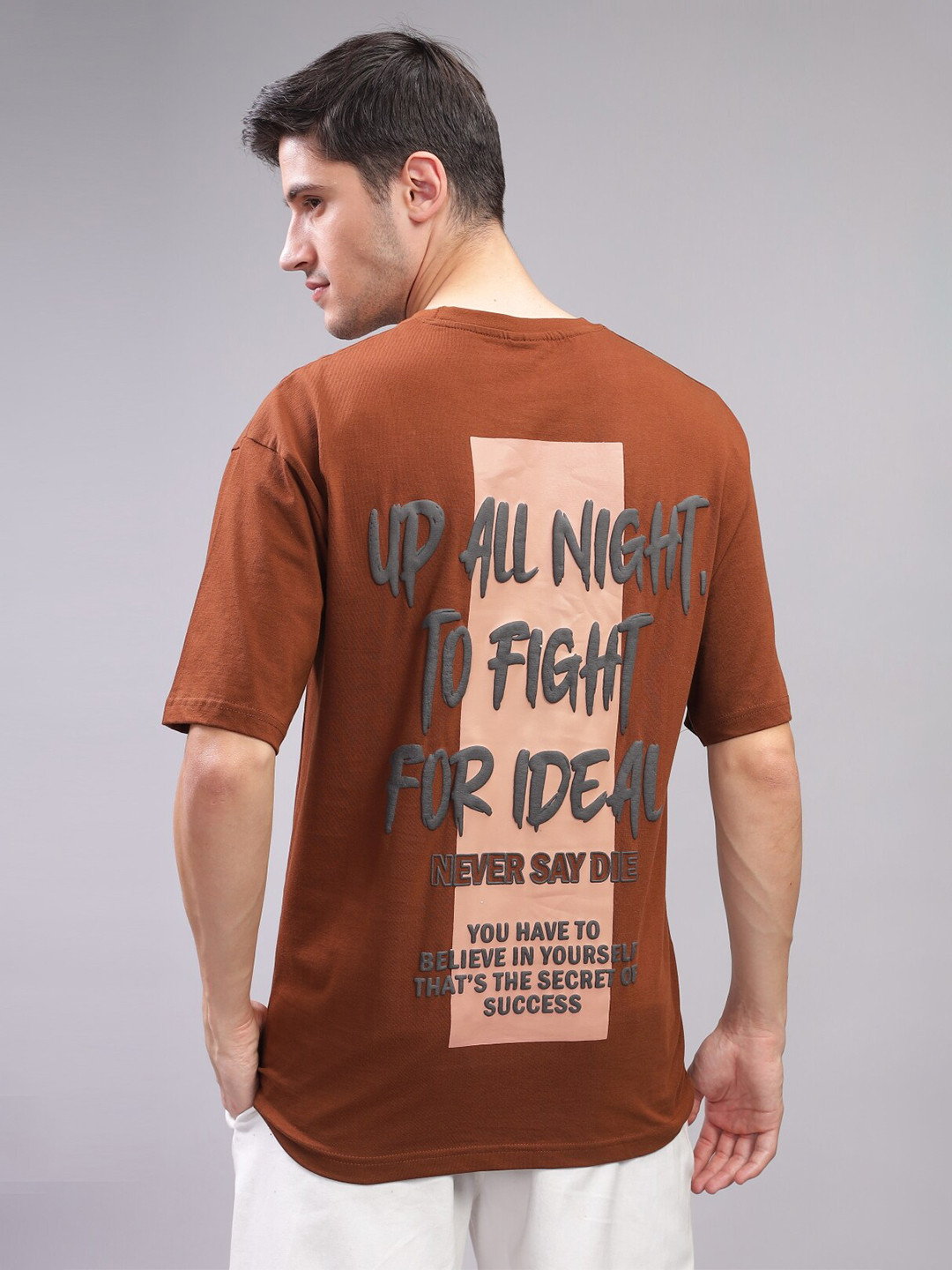 

ADRO Men Typography Printed T-shirt, Brown