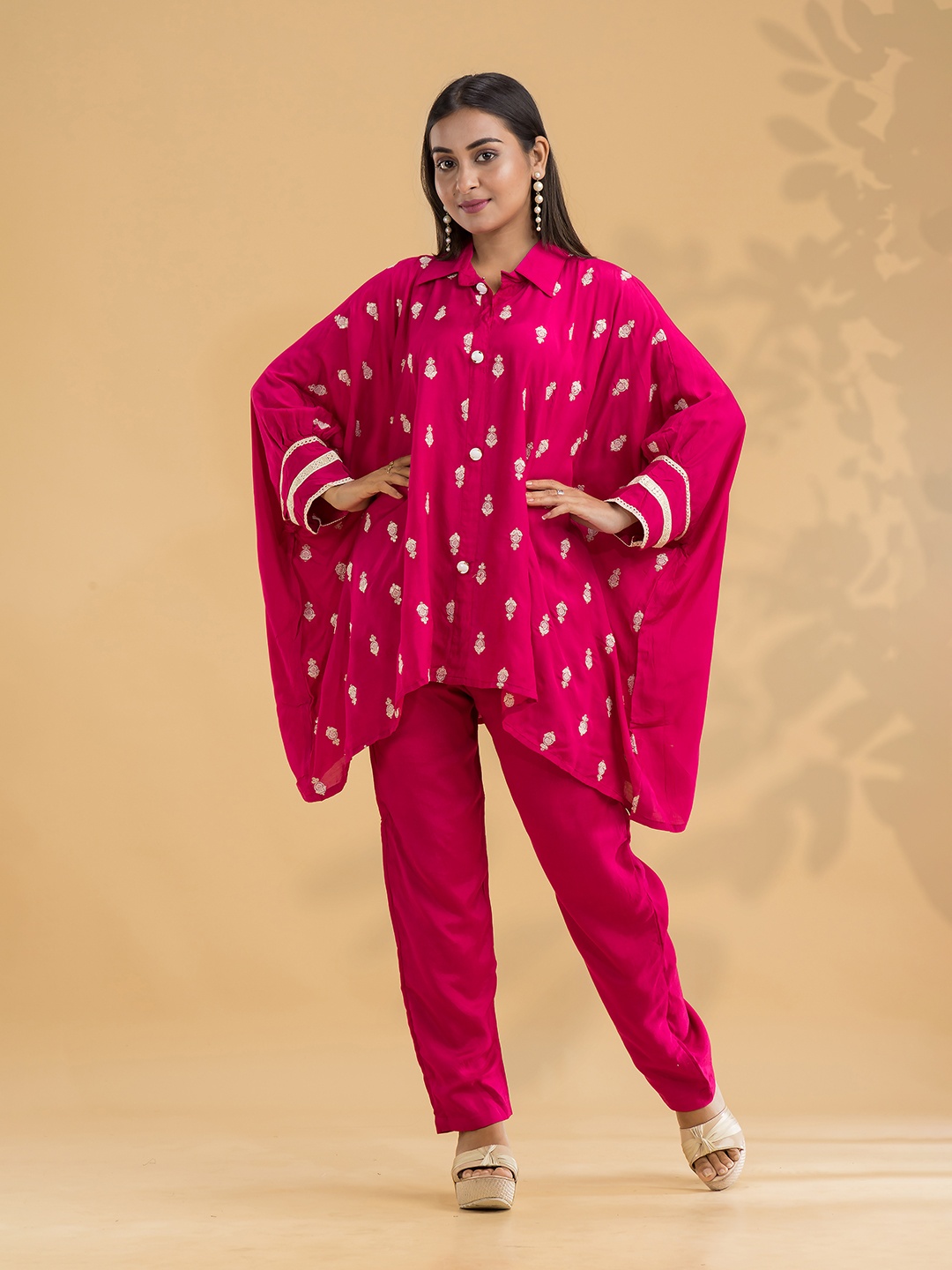 

SACRED SUTA Embroidered Collar Neck Top & Mid-Rise Trouser Co-Ords, Pink