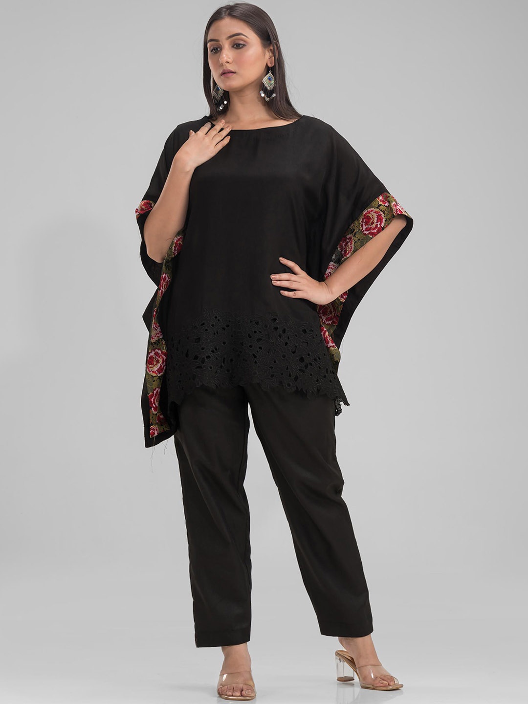 

SACRED SUTA Embroidered Top With Trousers, Black