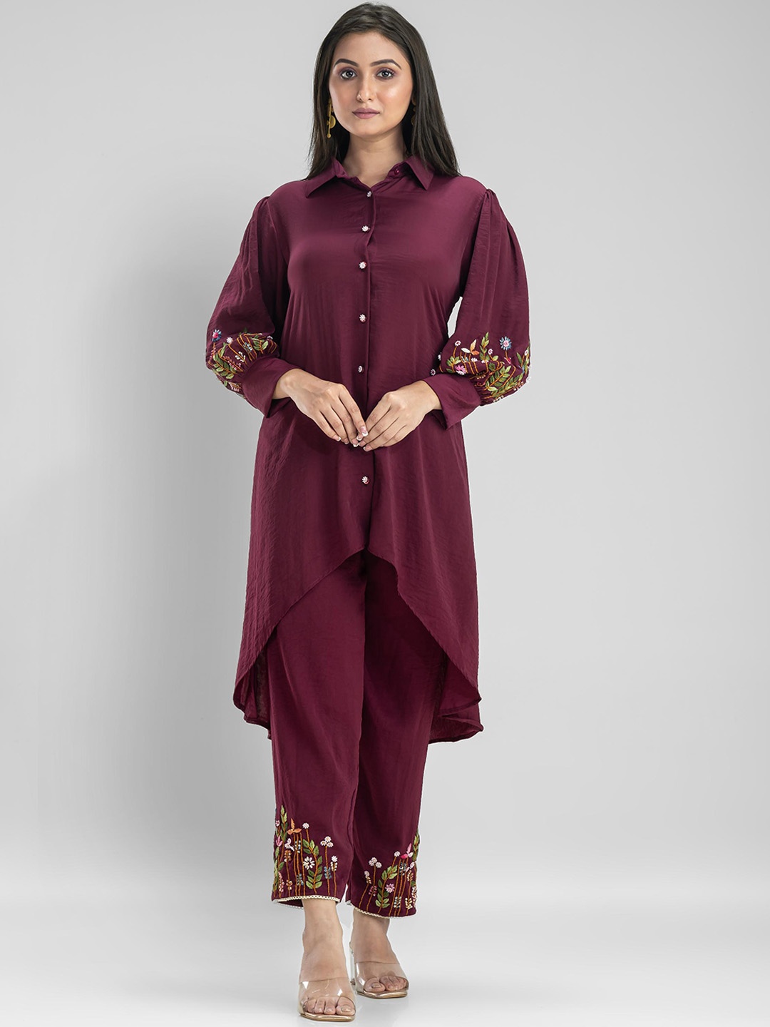 

SACRED SUTA Embroidered Top With Trouser, Purple