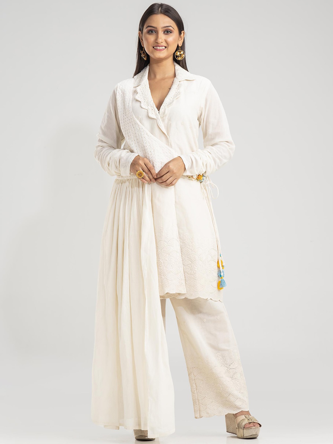 

SACRED SUTA Self-Designed Top & Trousers, White