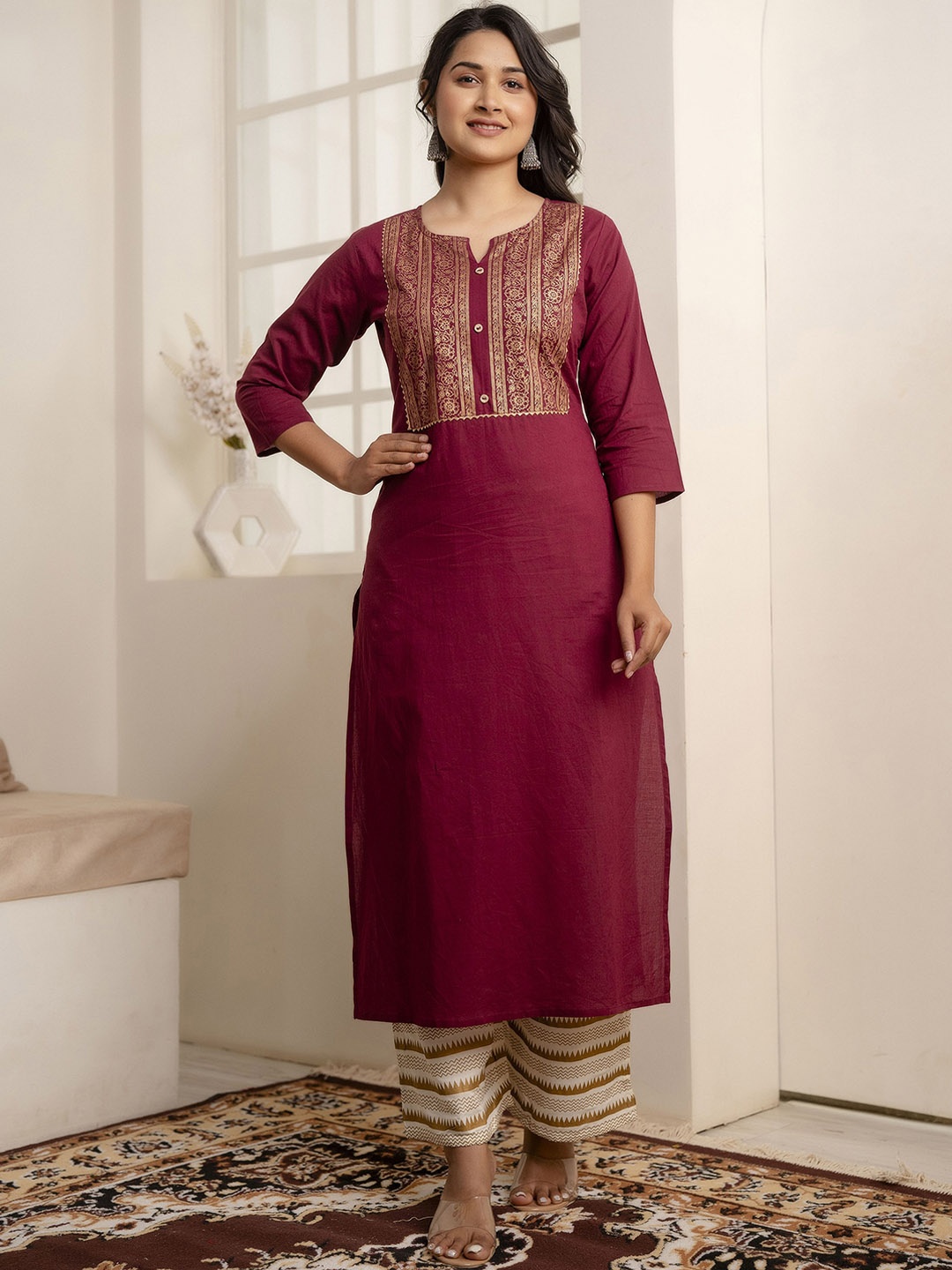 

Nayo Ethnic Motifs Printed Pure Cotton Kurta, Burgundy