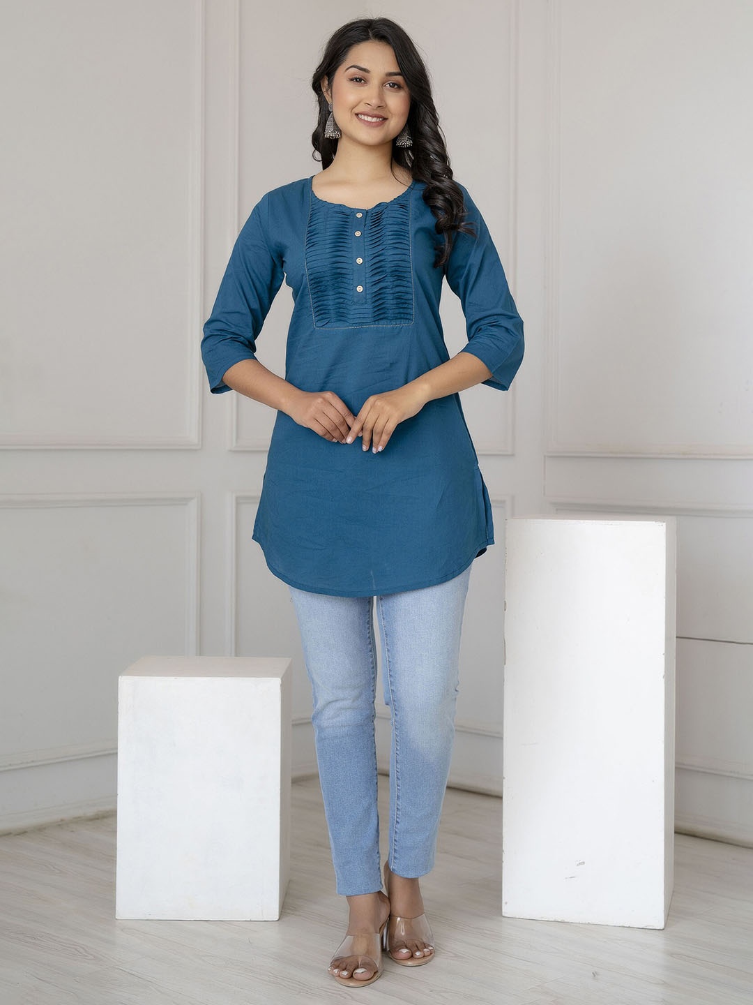 

Nayo Cotton Round Neck Kurti, Teal