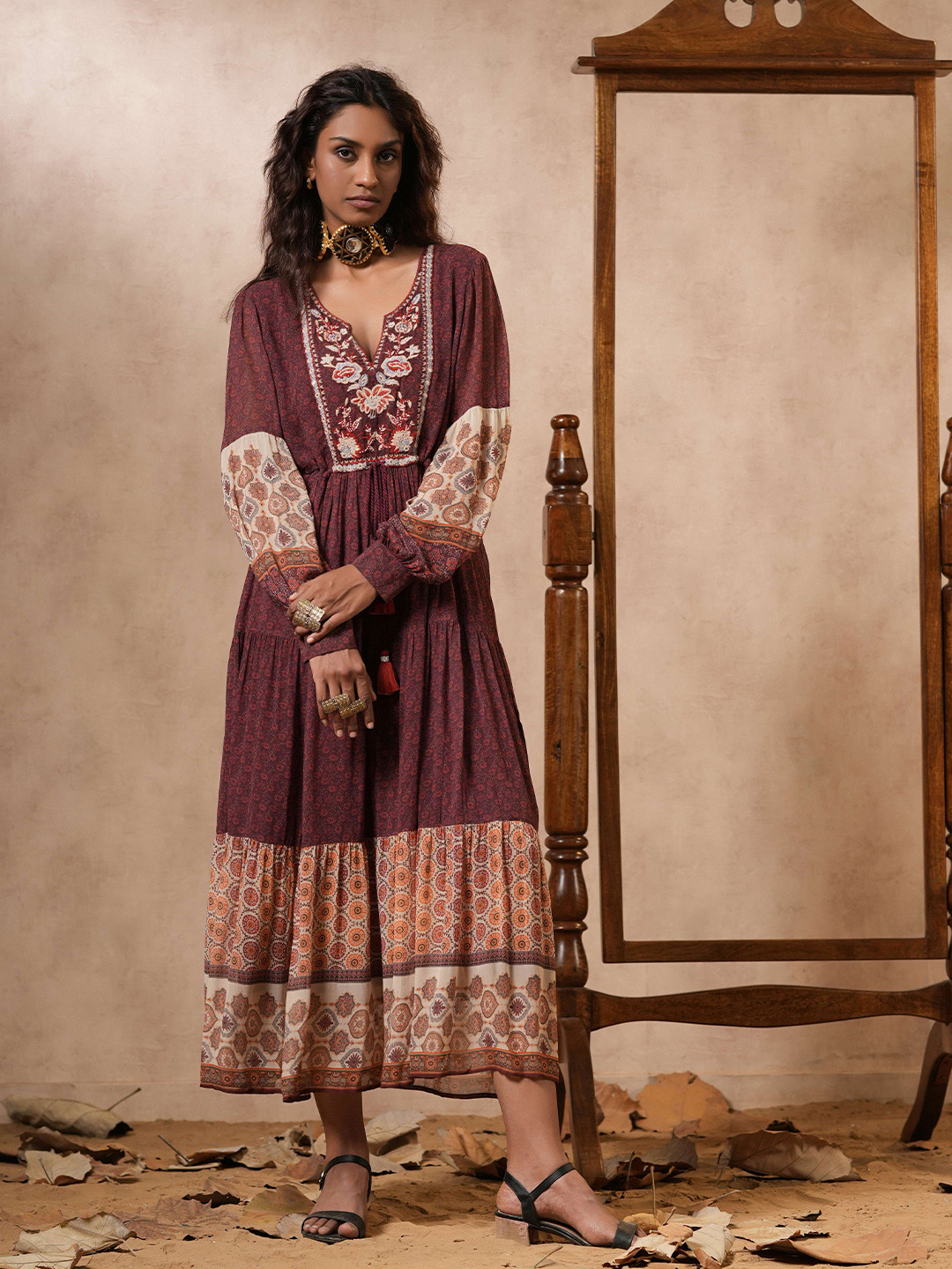 

Nyaro Ethnic Motifs Printed Maxi Dress, Brown