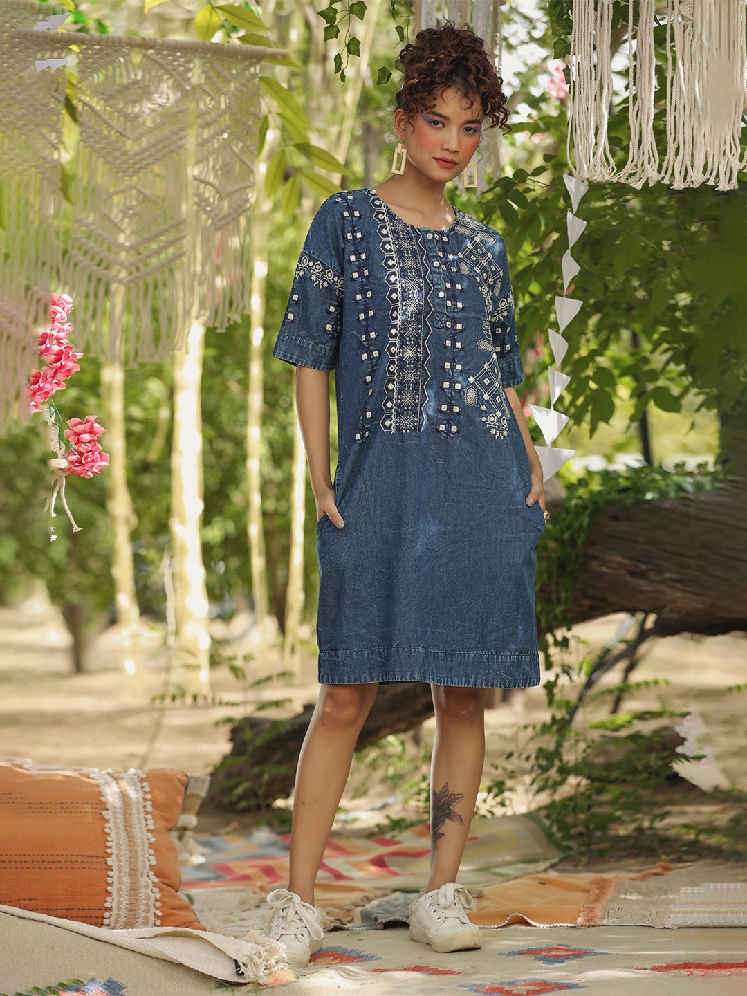 

Nyaro Geometric Embroidered Denim Cotton A-Line Dress, Blue