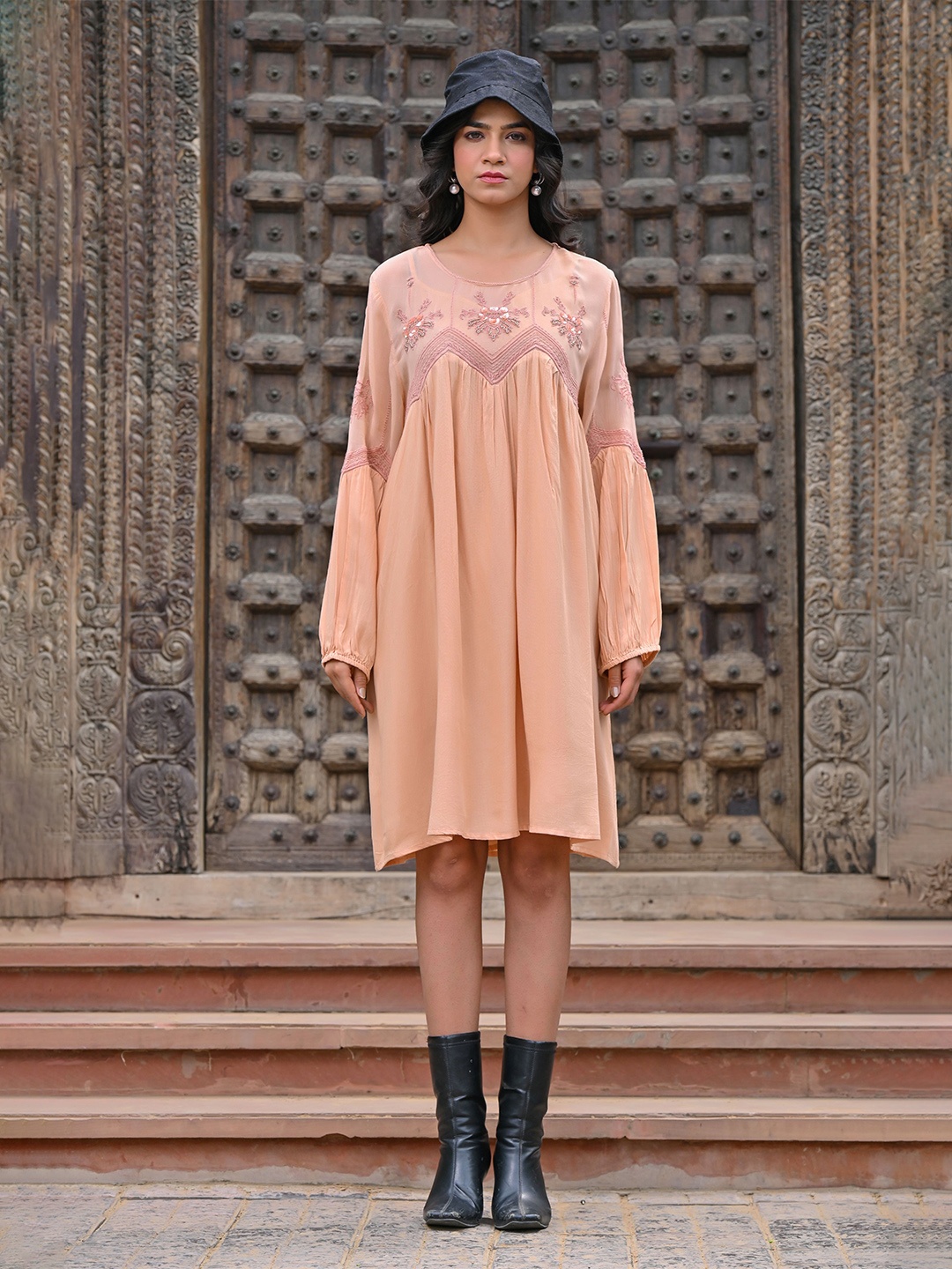 

Nyaro Round Neck Embroidered Liva A-Line Dress, Peach