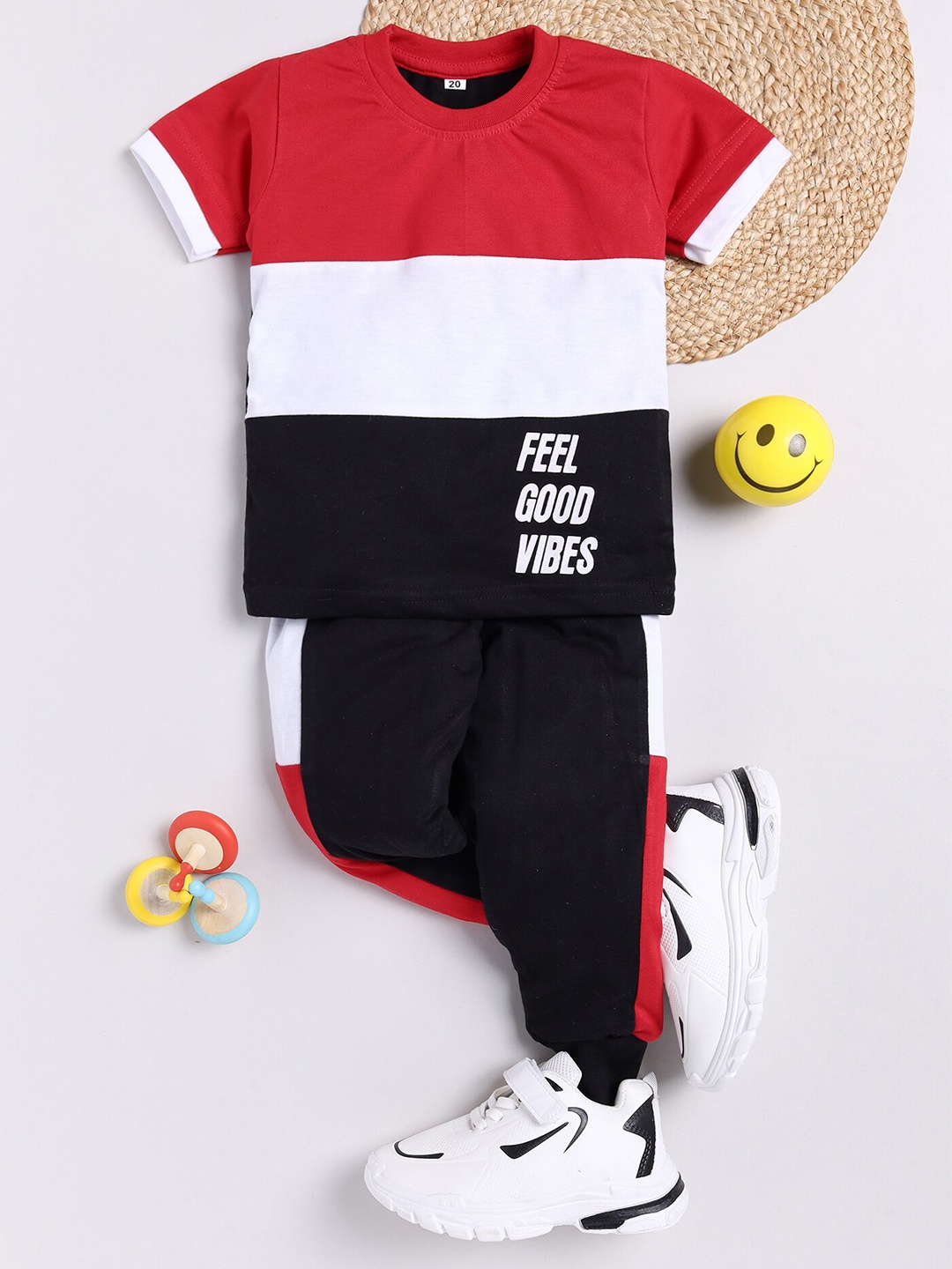 

carrydreams Boys Colourblocked Pure Cotton T-shirt with Joggers, Red