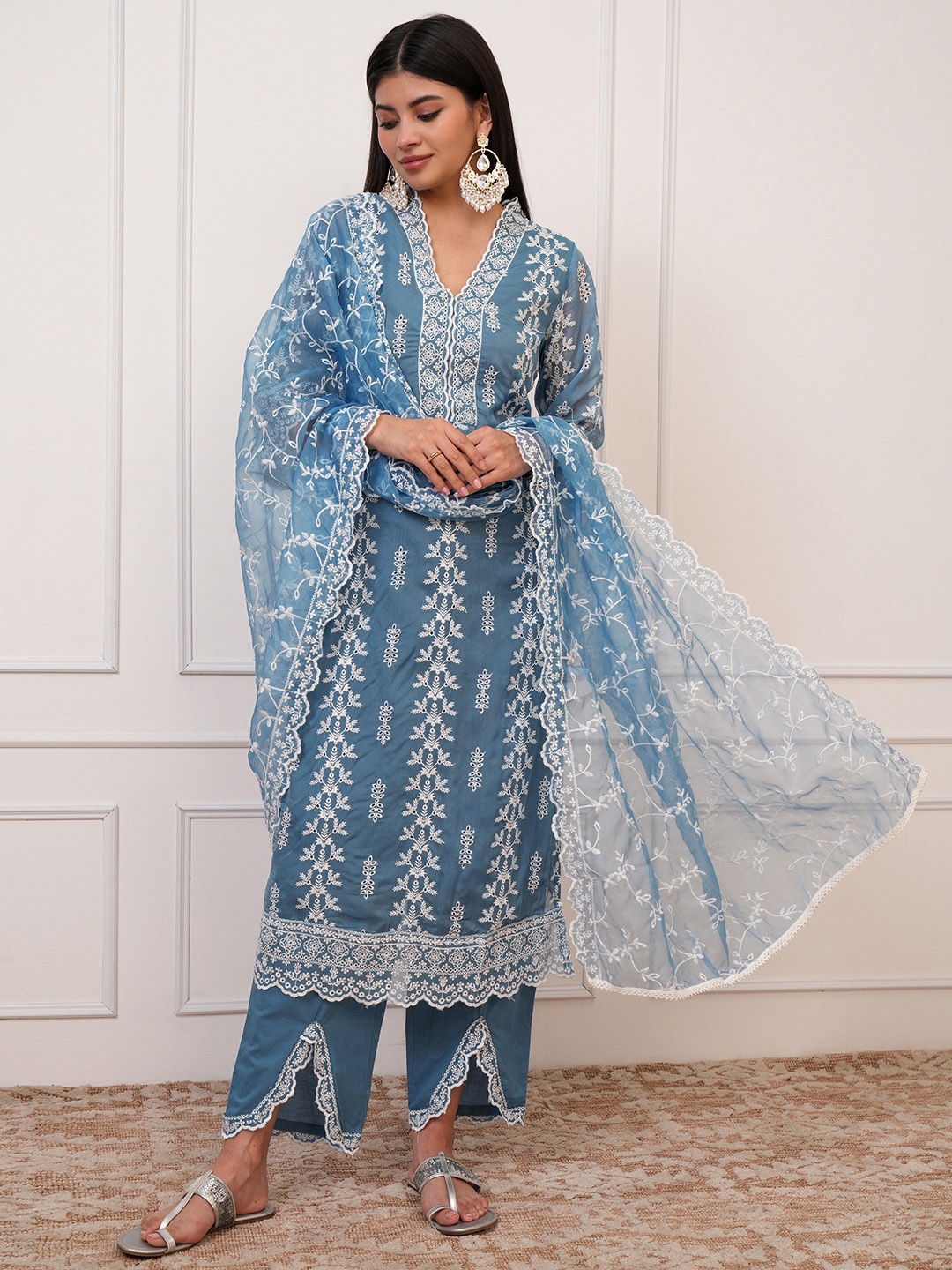 

Vishudh Women Ethnic Motifs Embroidered Regular Thread Work Kurta with Trousers & With Dupatta, Blue
