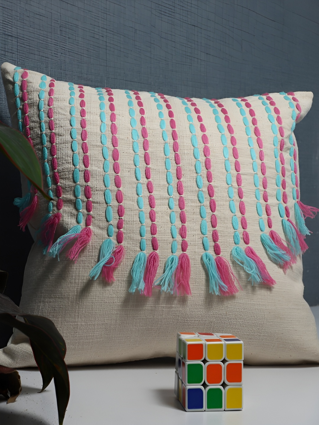 

SWA PEACHES DESIGN STUDIOS White & Pink Cotton Striped Square Cushion Cover