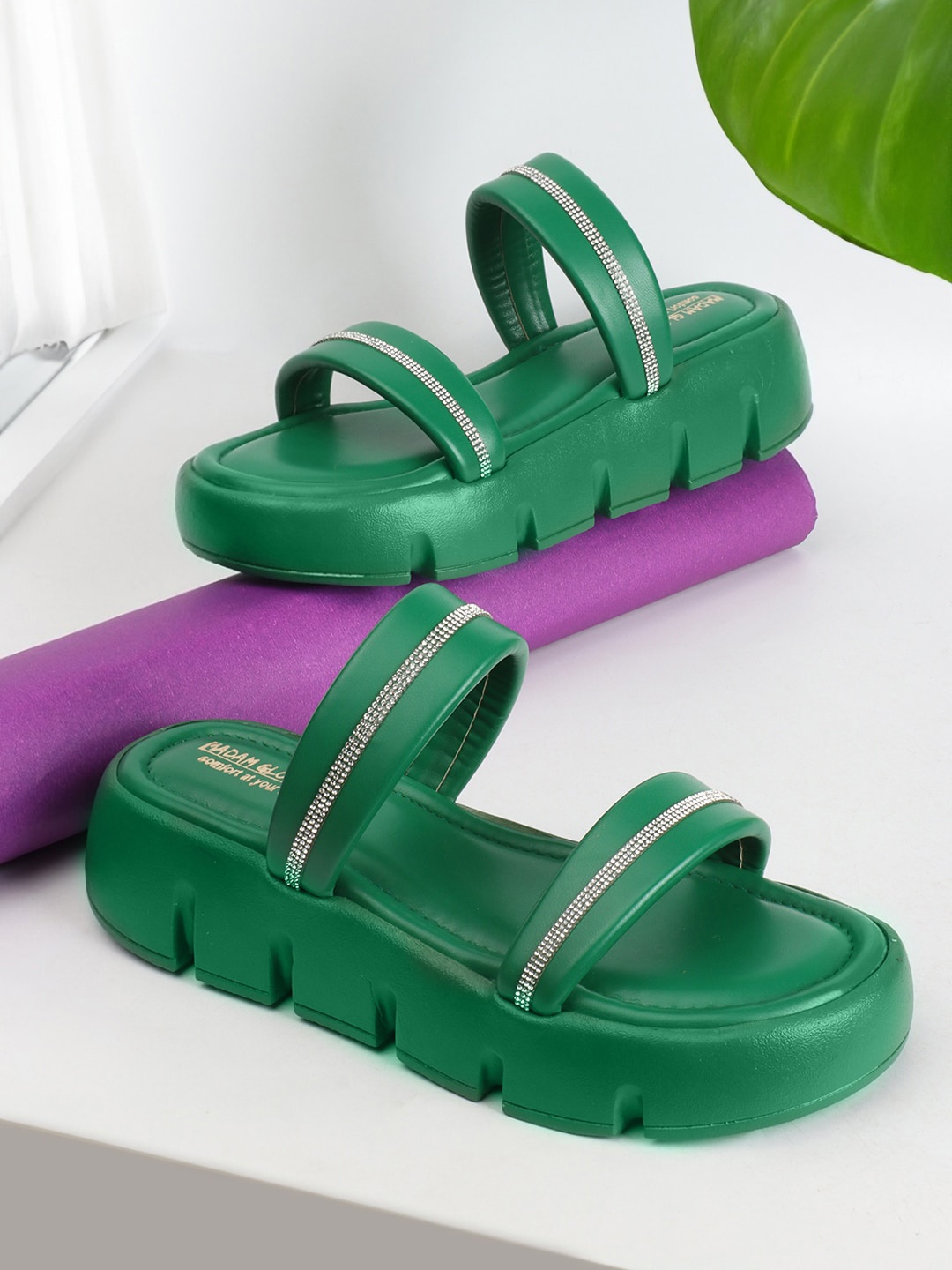 

madam glorious Textured Open Toe Flatform Heels, Green