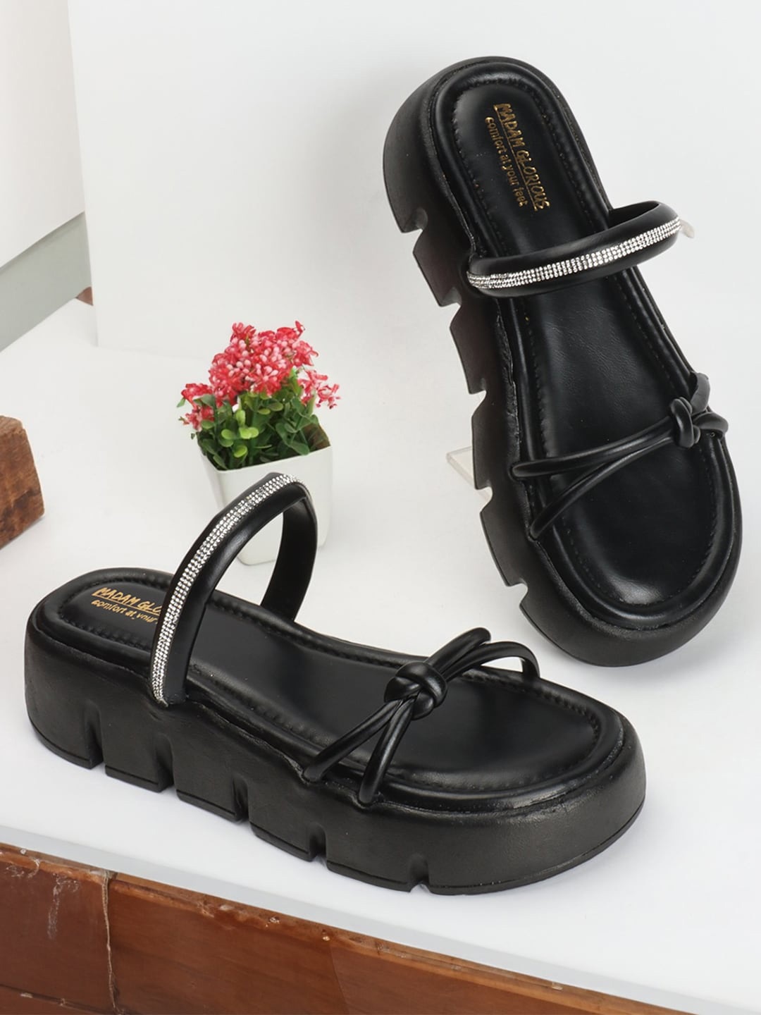 

madam glorious Textured Open Toe Flatform Heels, Black