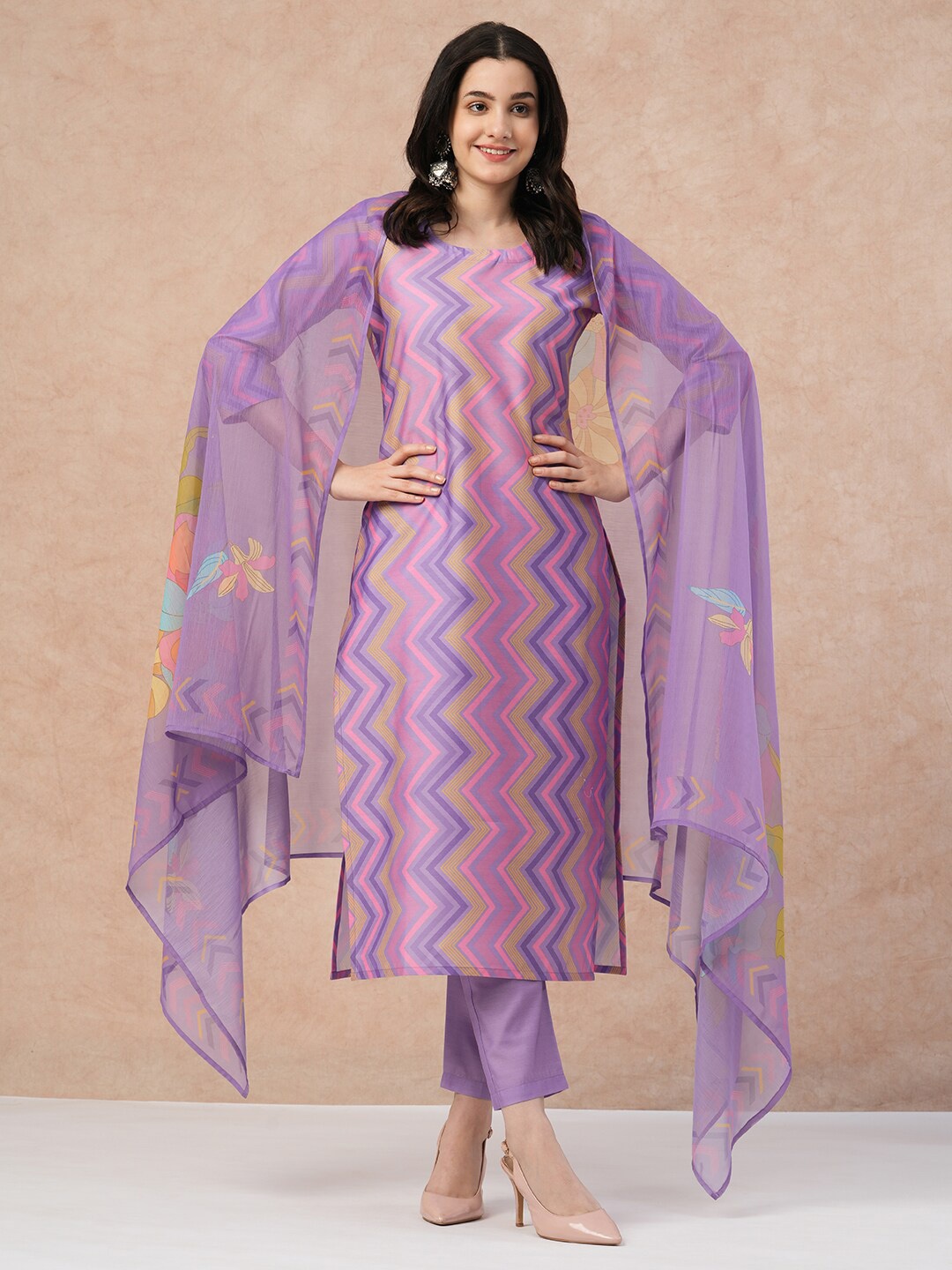 

KALINI Geometric Printed Round Neck Kurta with Trousers & Dupatta, Purple