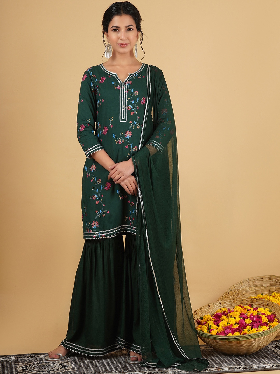 

SEVEN FLOWER Floral Printed Regular Thread Work Kurta with Sharara, Green