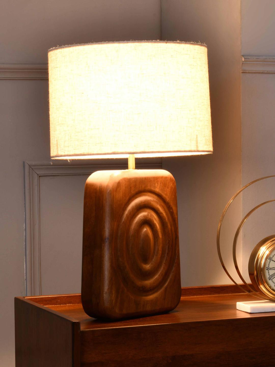 

Athome by Nilkamal Trapeze Brown Textured Cylindrical Shaped Metal & Wooden Table Lamps