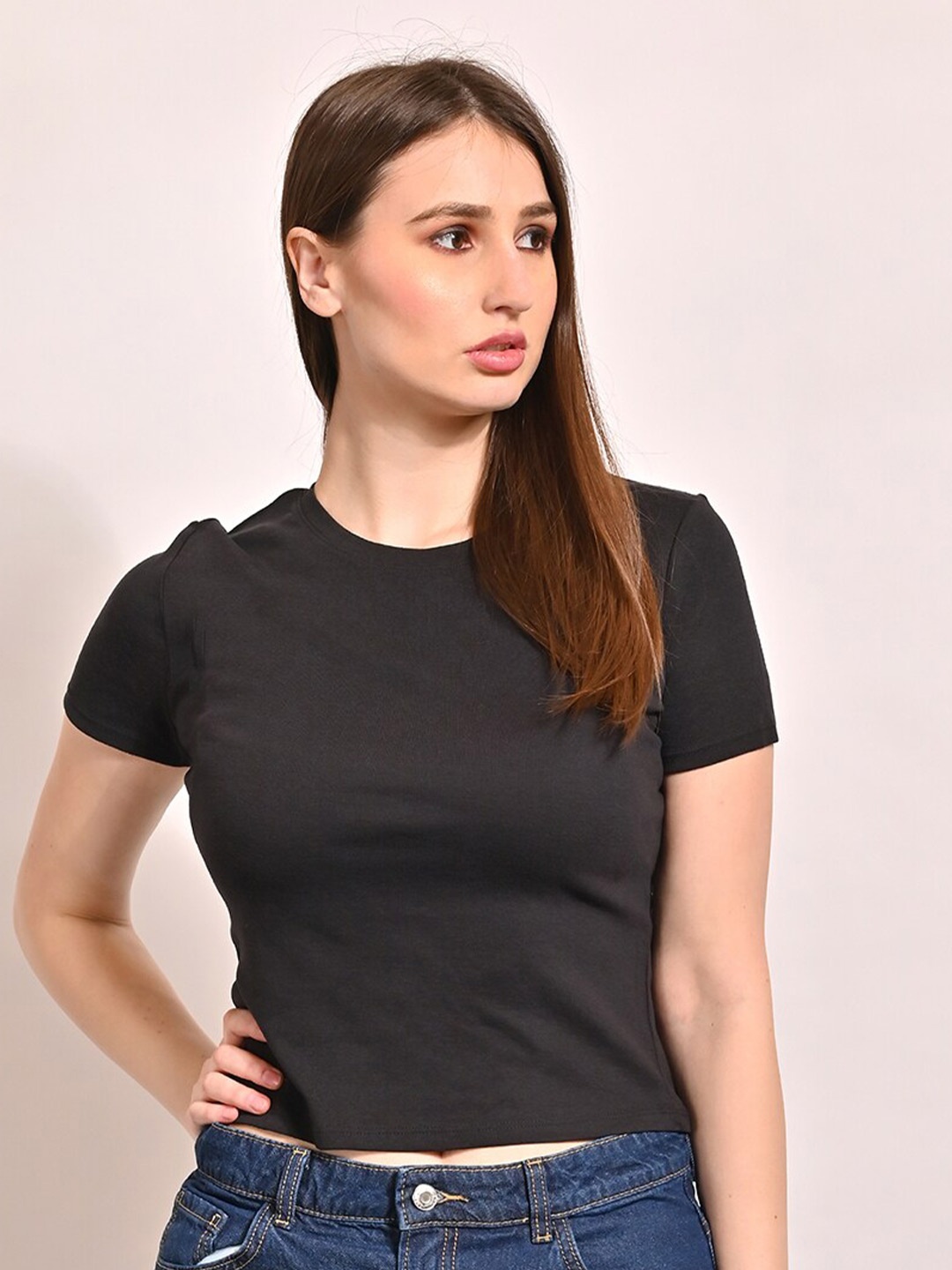 

NoBarr Round Neck Short Sleeves Opaque Casual Crop Top, Black