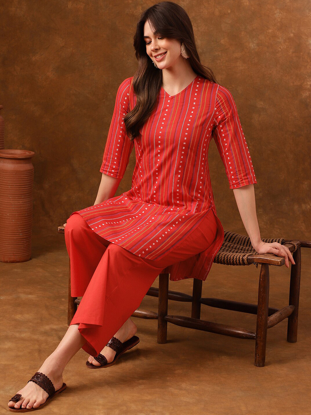 

Anouk Geometric Printed Regular Pure Cotton Straight Kurta With Palazzos, Red