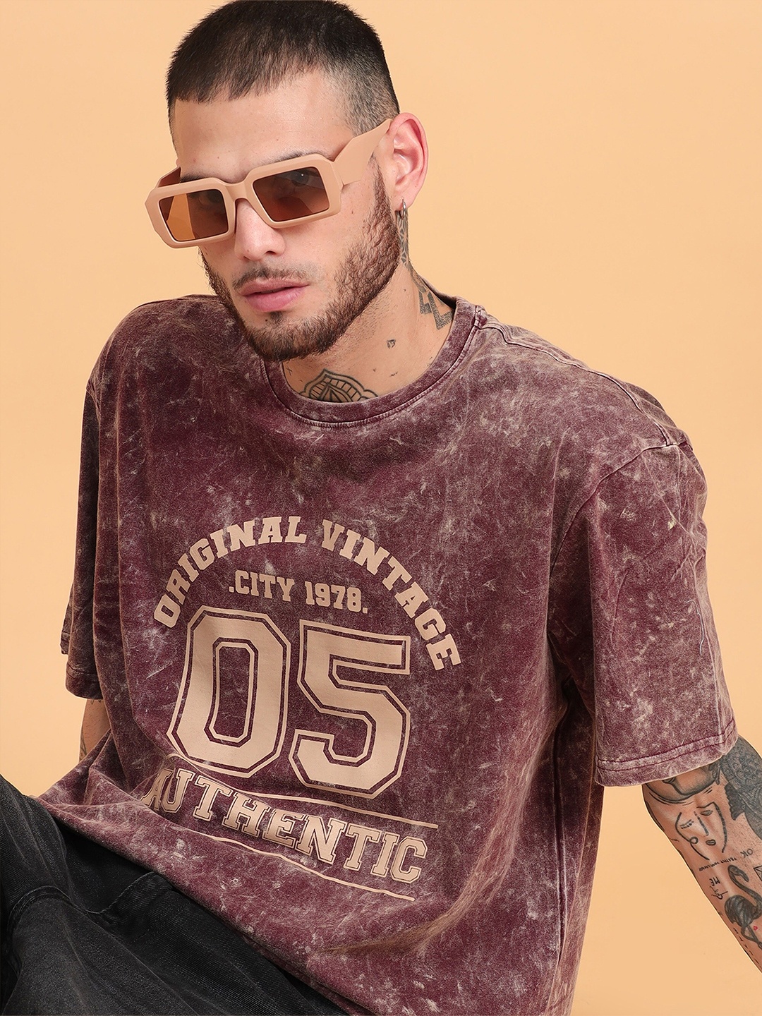 

recast Varsity Printed Bio Finish Oversized Raw Edge T-shirt, Maroon