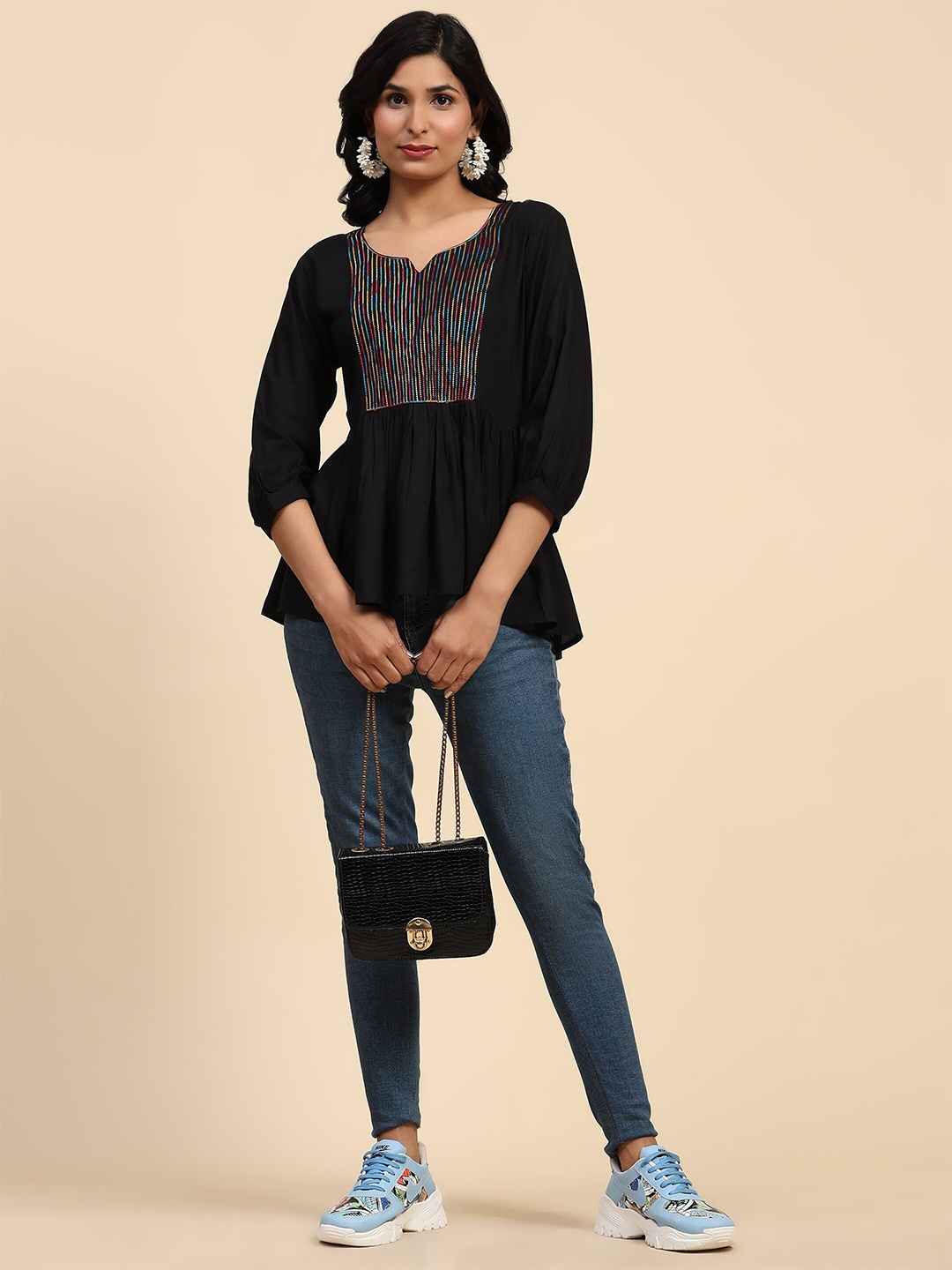 

RACHNA Geometric Print Round Neck A-Line Top, Black