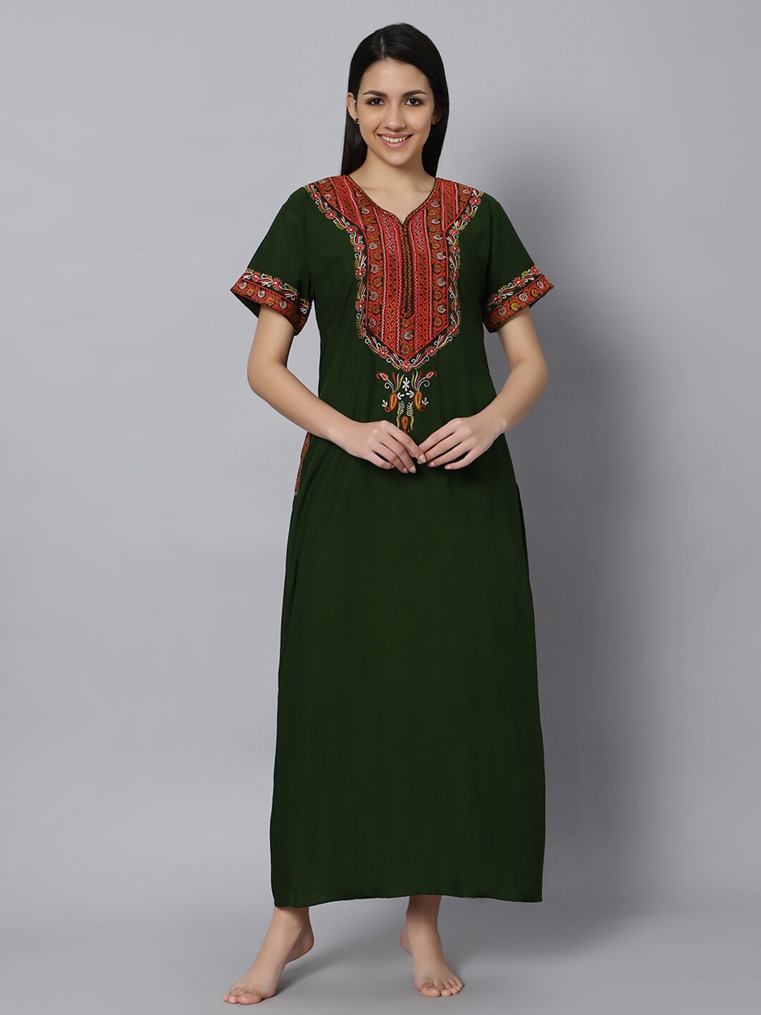 

QUIRA Embroidered Maxi Nightdress, Green