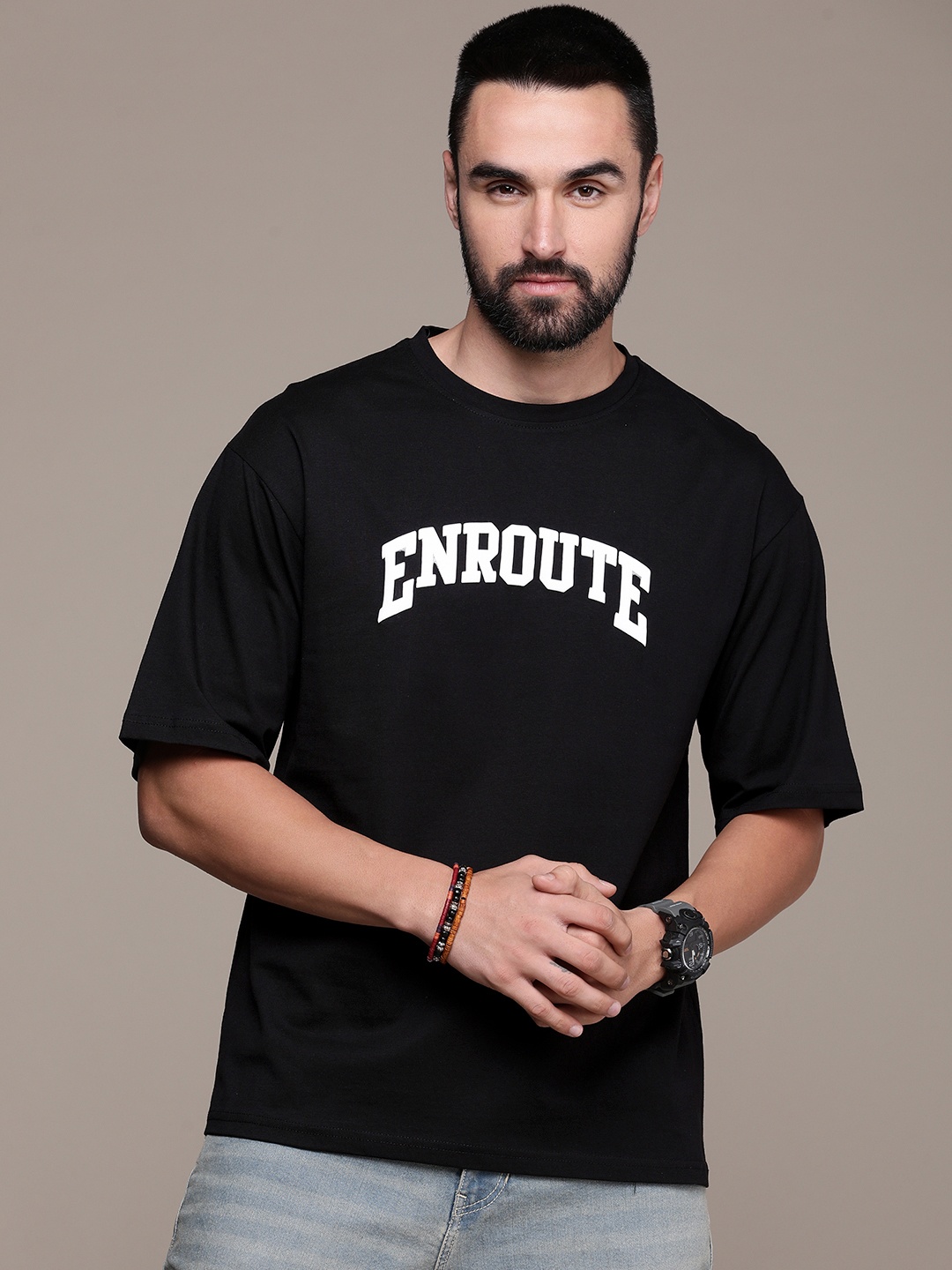 

Roadster Men Typography Applique Drop-Shoulder Sleeves Pure Cotton T-shirt, Black