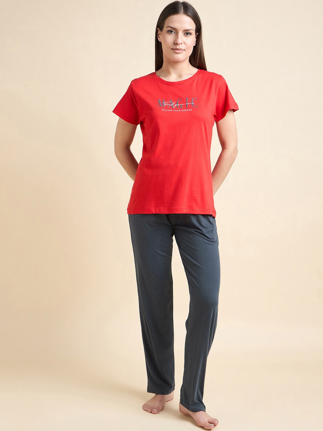 

ETC Red Typography Printed T-shirt With Pyjamas