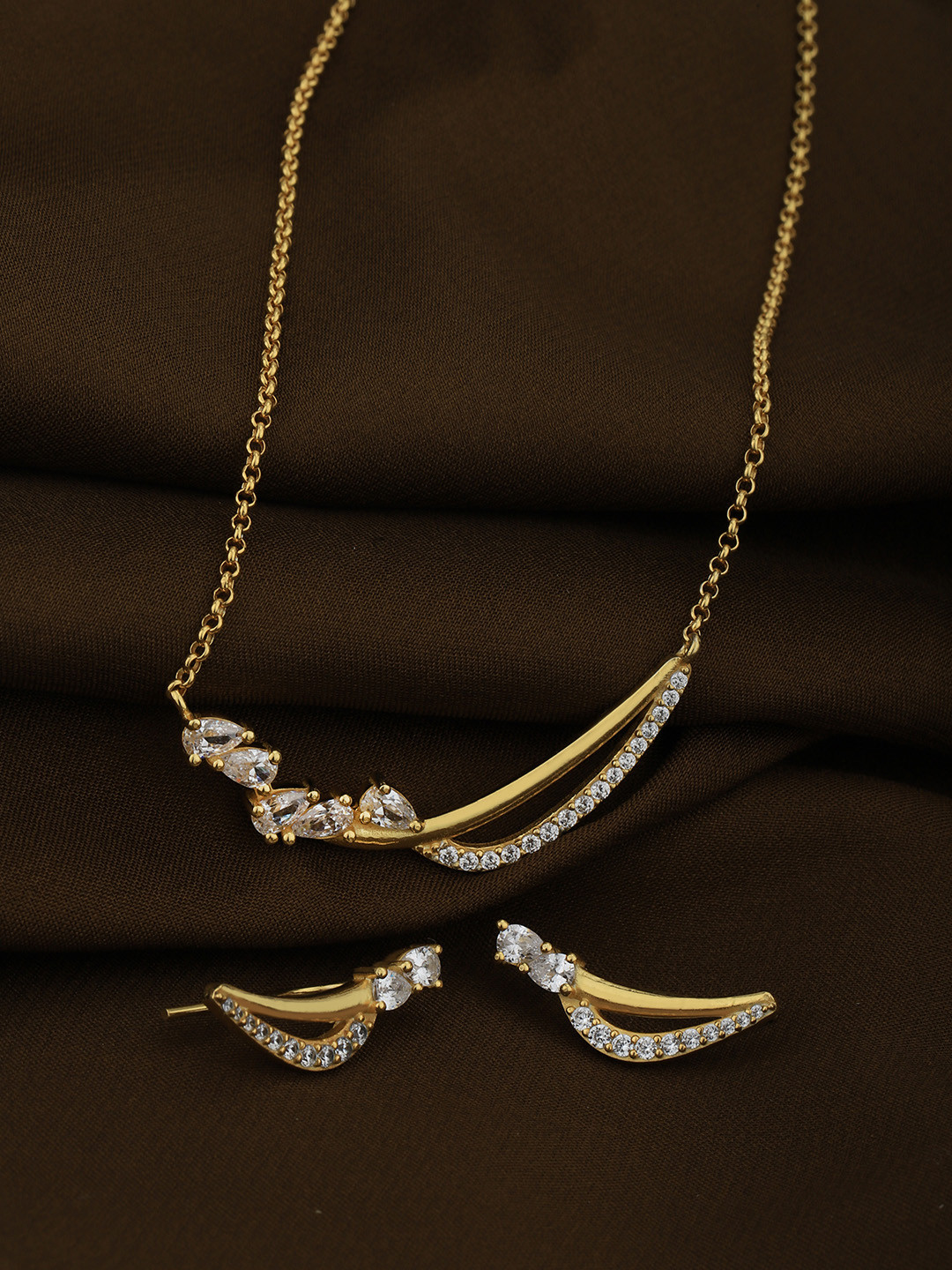 

Carlton London 18kt Gold-Plated CZ Jewellery Set