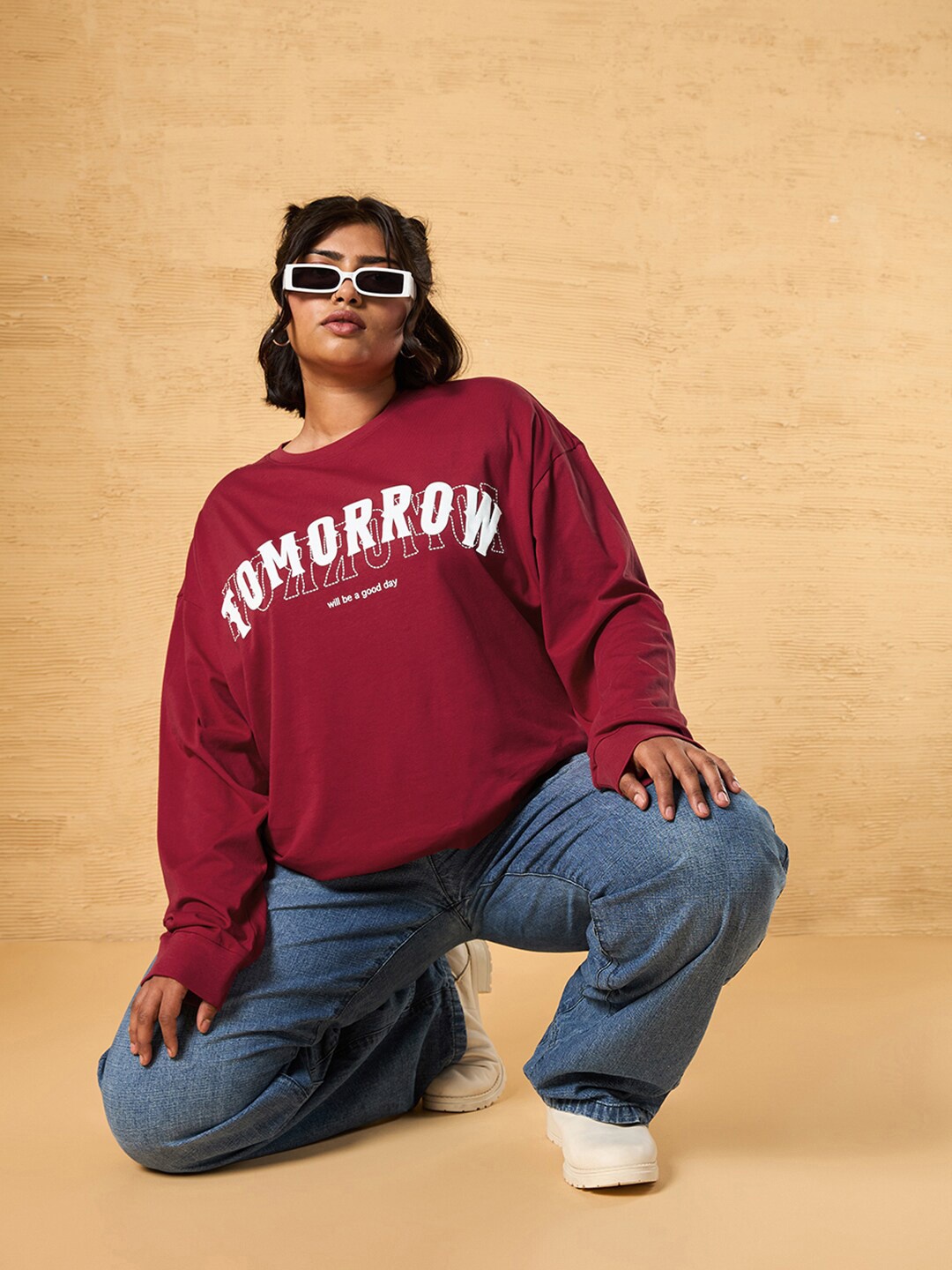 

Bewakoof Plus Typography Printed Drop-Shoulder Sleeves Cotton Oversized T-shirt, Red