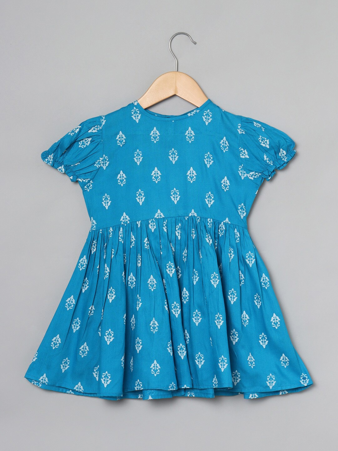 

MUSHKIYA Girls Floral Printed Puffed Sleeve Fit & Flare Ethnic Dress, Turquoise blue