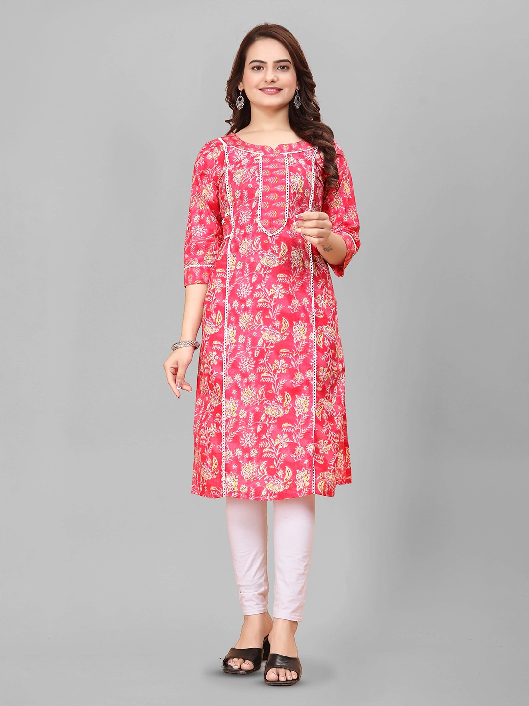 

BAESD Floral Printed Pure Cotton Straight Kurta, Pink