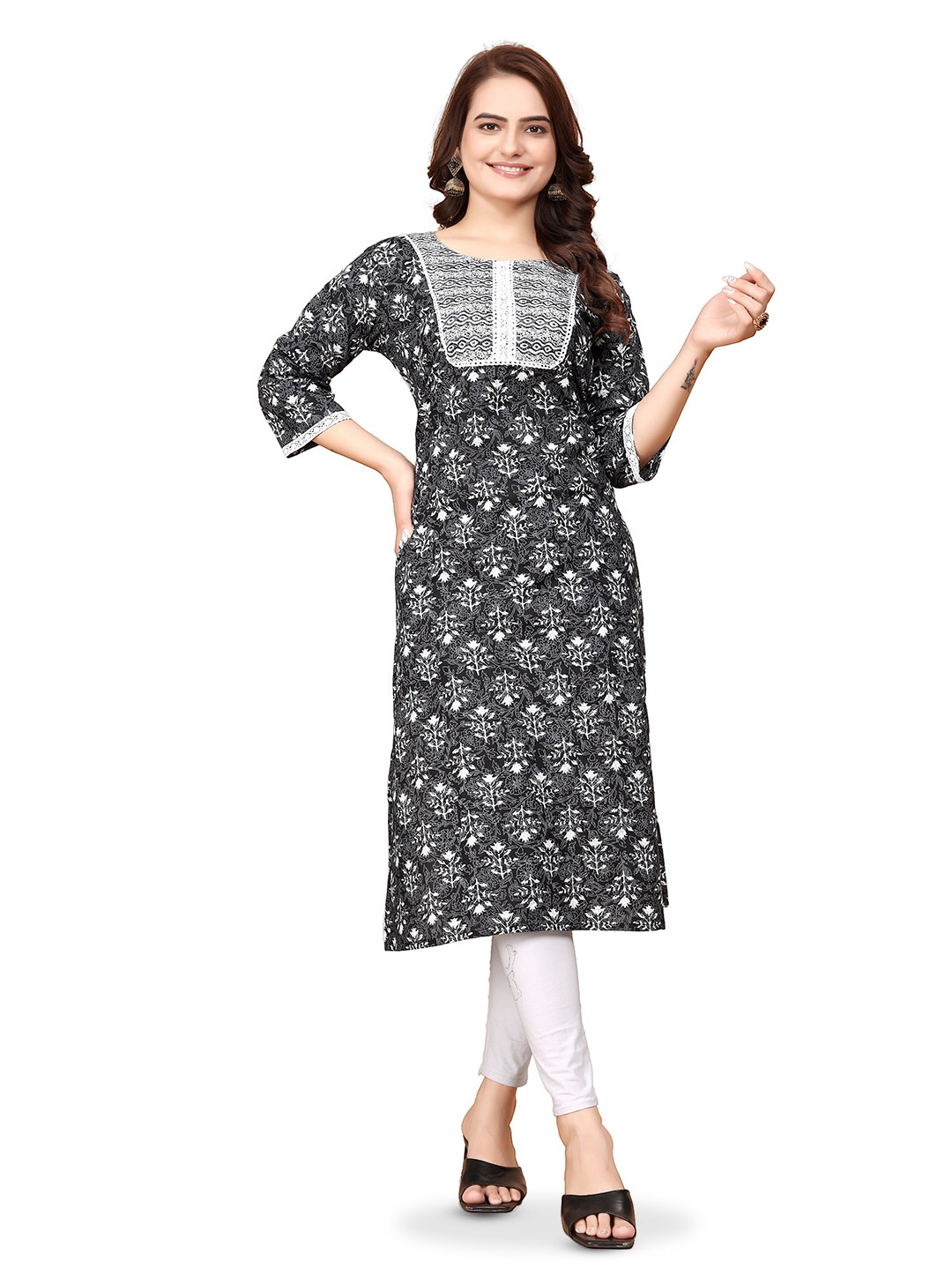 

BAESD Floral Printed Laced Straight Cotton Kurta, Black