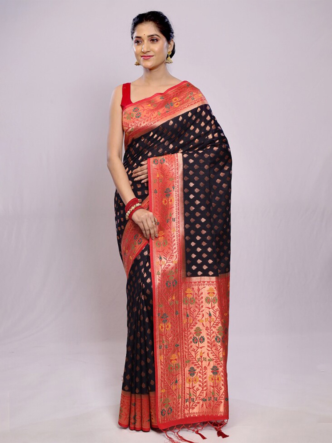 

AllSilks Floral Woven Design Zari Pure Silk Saree, Black