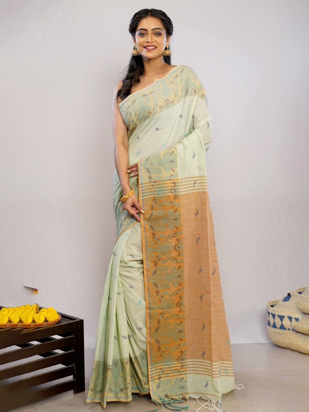 

AllSilks Ethnic Motifs Woven Design Pure Silk Saree, Green