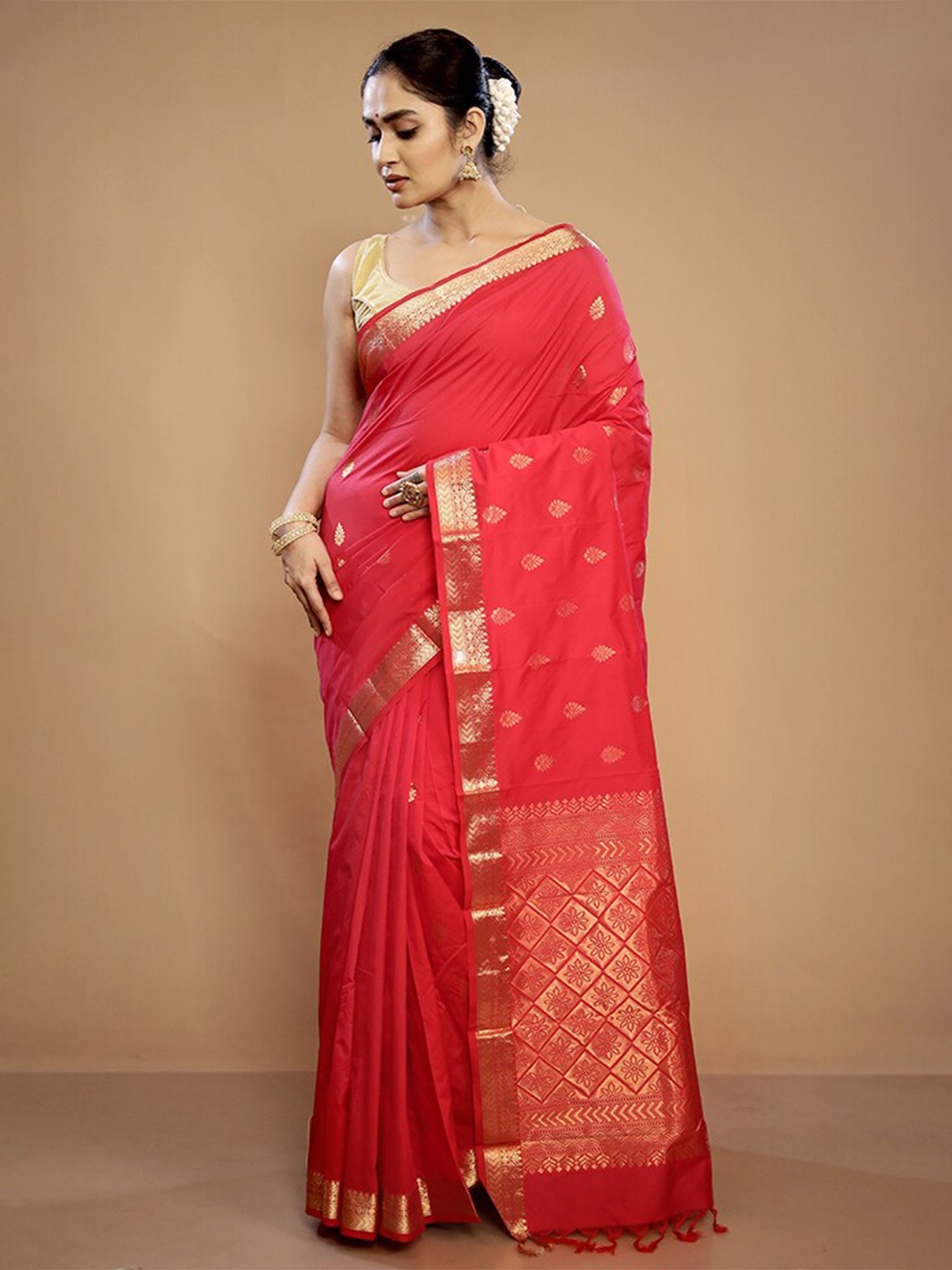 

AllSilks Floral Woven Design Zari Pure Silk Kanjeevaram Saree, Pink