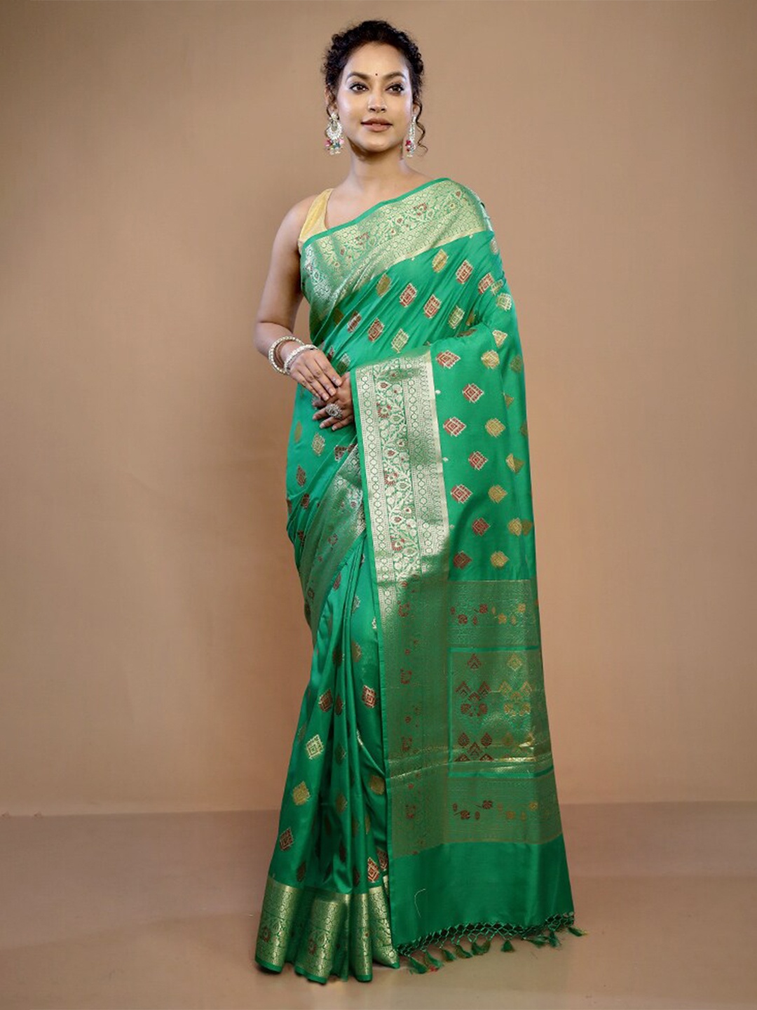 

AllSilks Ethnic Motifs Zari Pure Silk Saree, Green