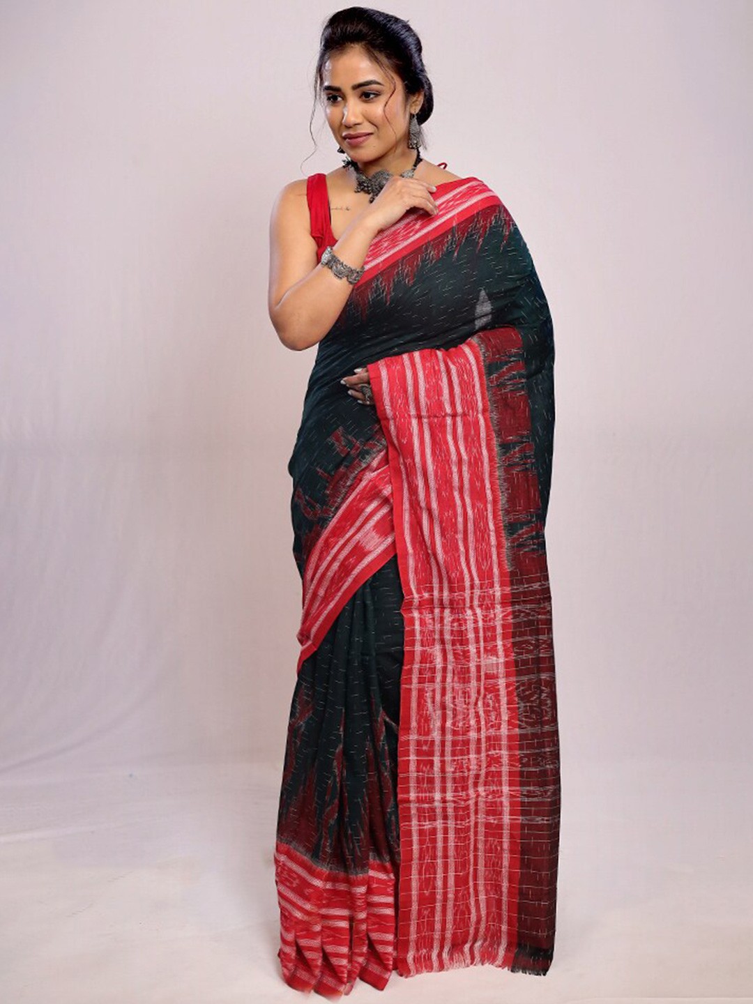 

AllSilks Geometric Woven Design Zari Pure Silk Bomkai silk Saree, Green