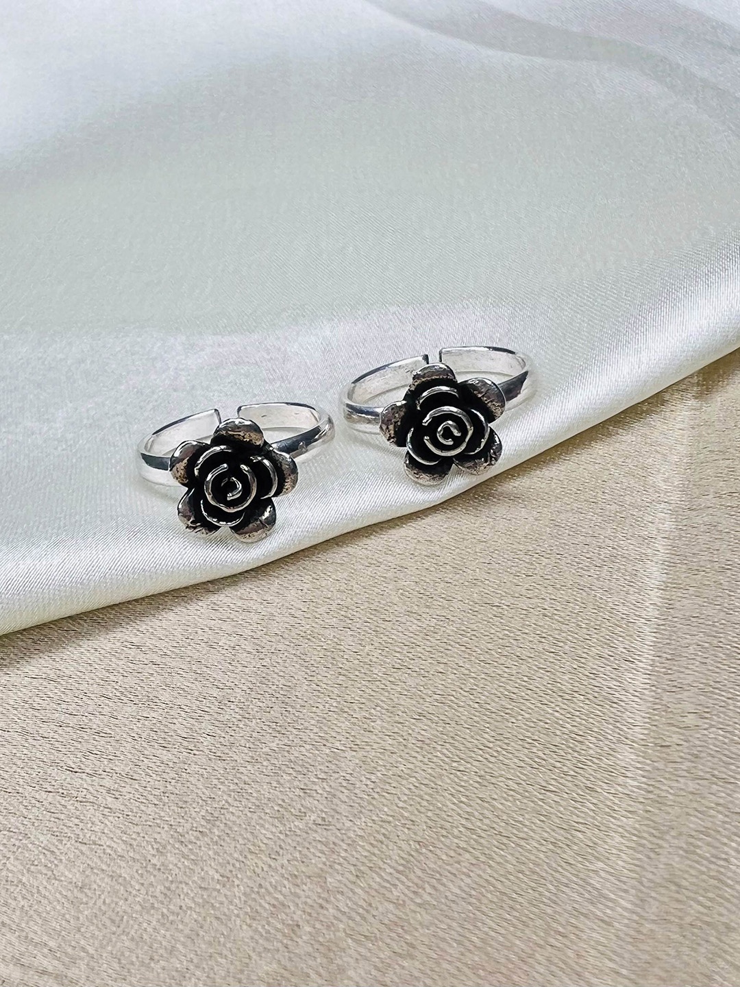 

Arte Jewels Set Of 2 925 Sterling Silver Toe Rings