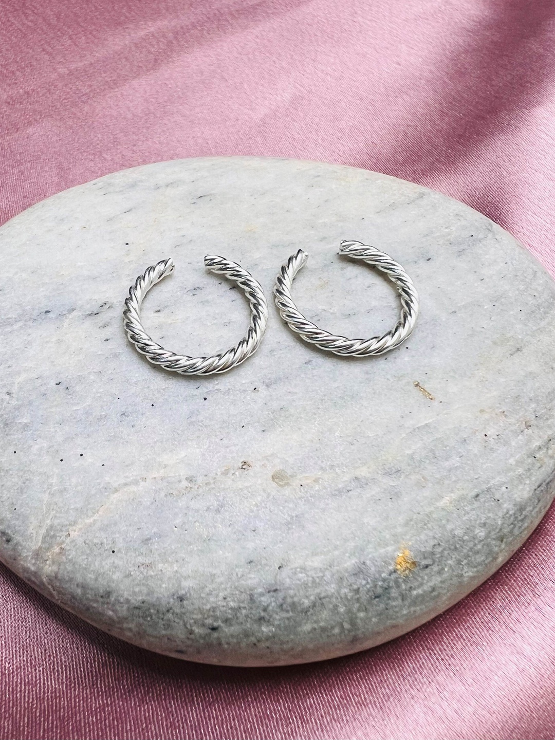 

Arte Jewels Set Of 2 Oxidised 925 Sterling Silver Toe Rings