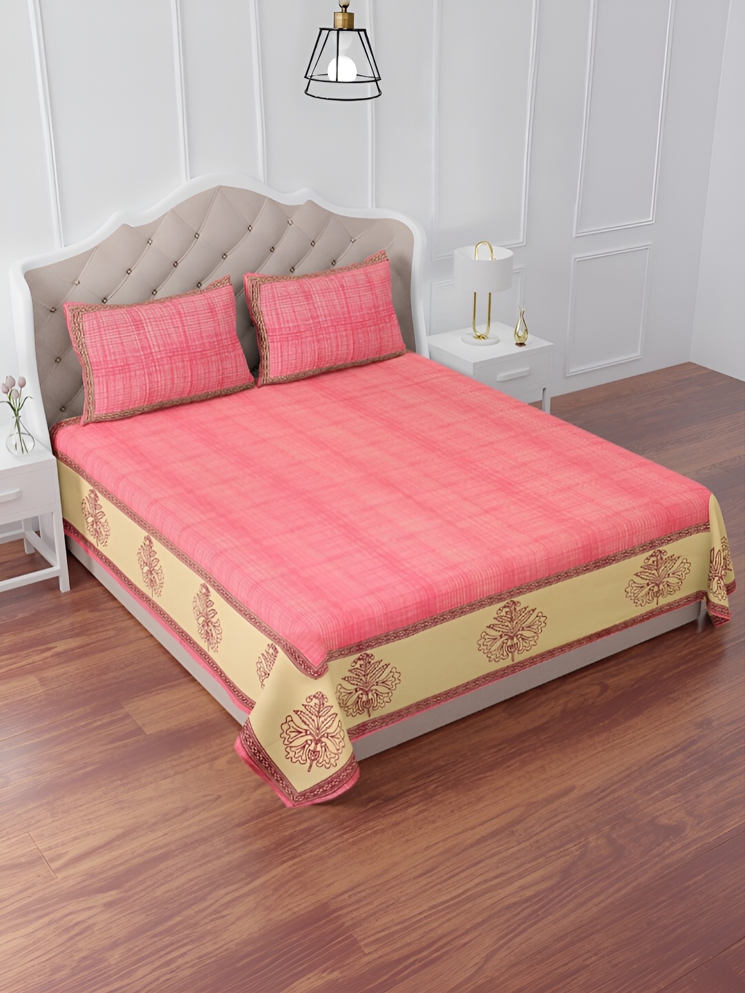 

The Craft Monk Pink 240 TC King Bedsheet with 2 Pillow Covers